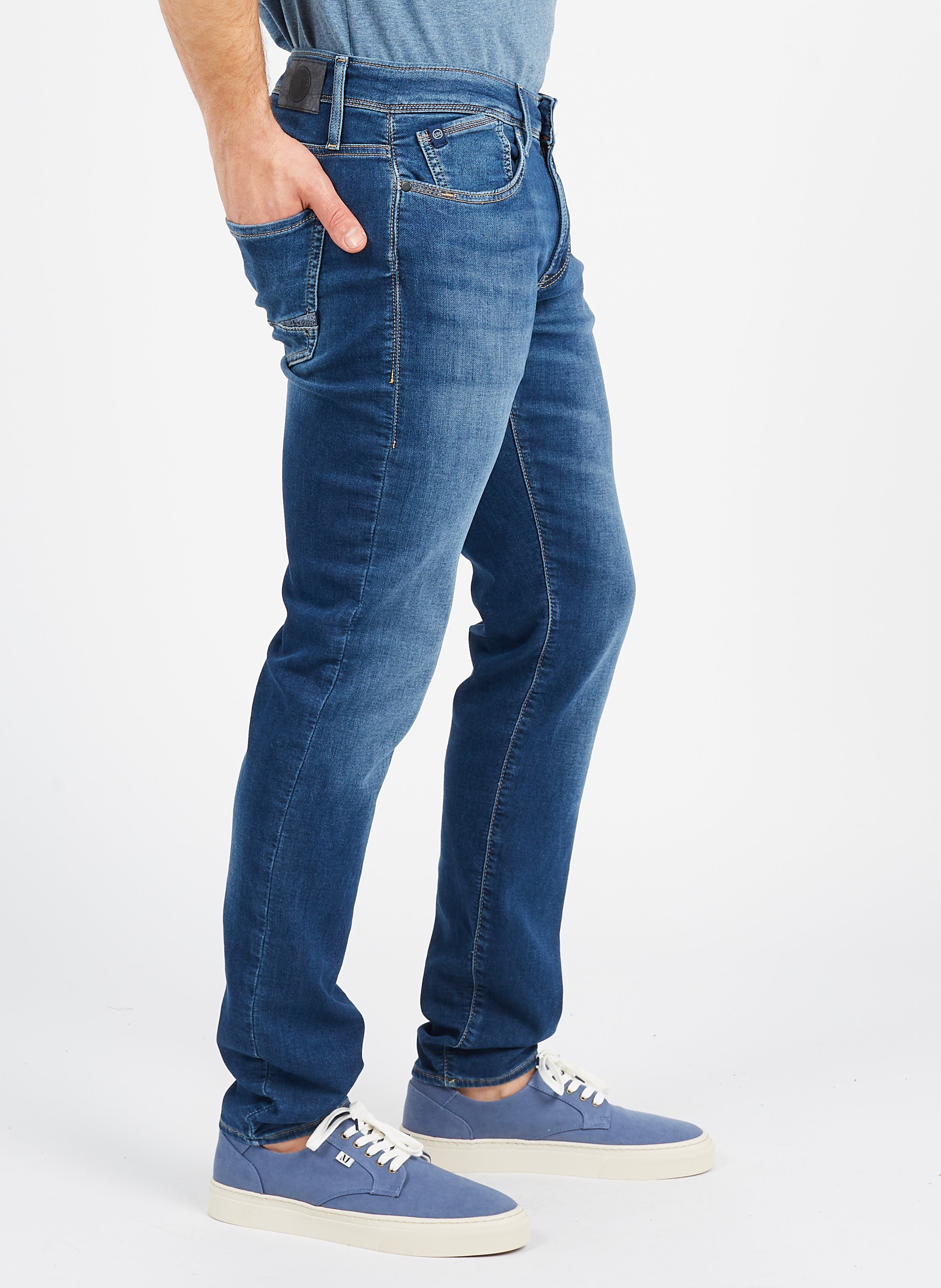 Jean slim fit en denim de coton LE TEMPS DES CERISES Bleu