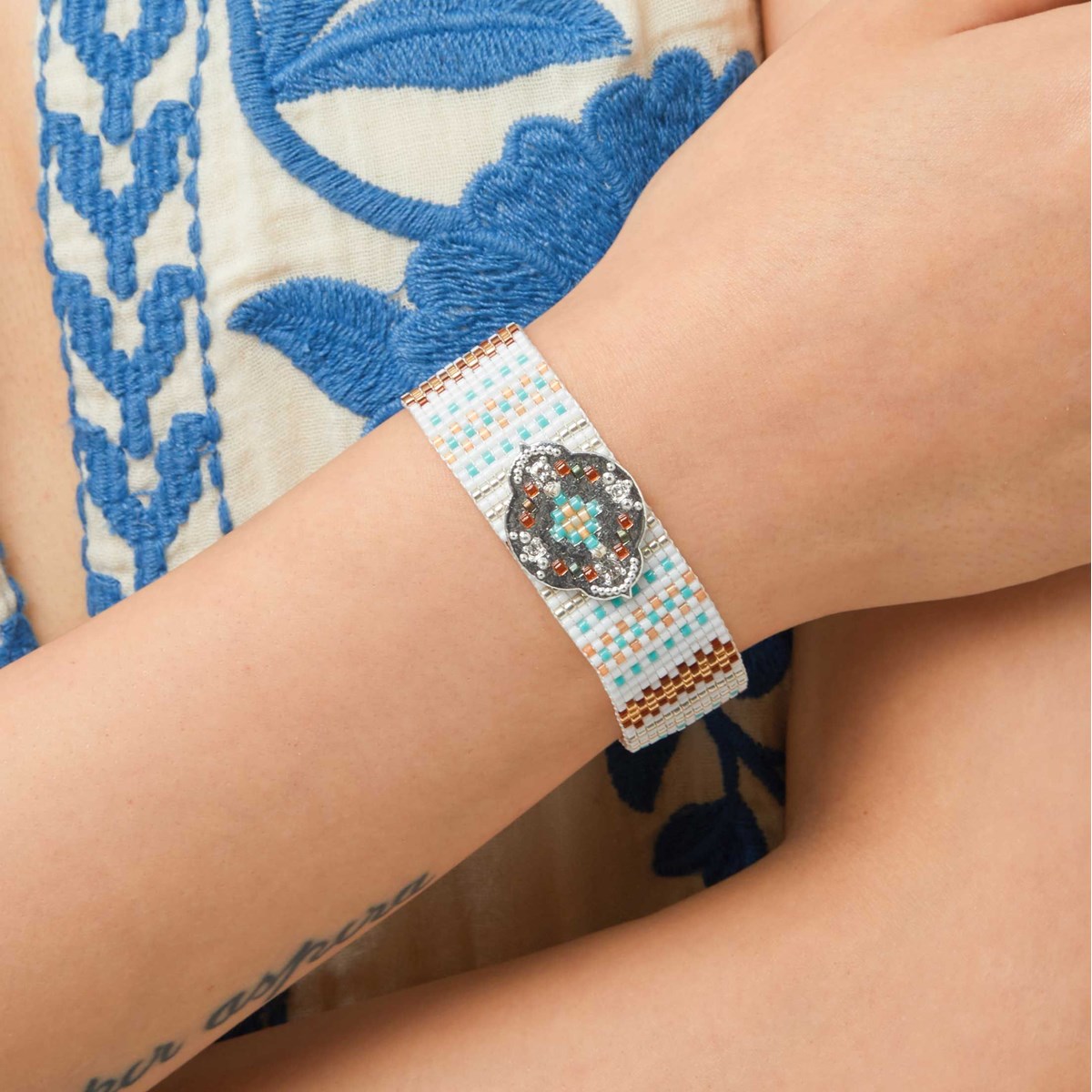 Multistrand bracelet with magnetic clasp and beads HIPANEMA Silver