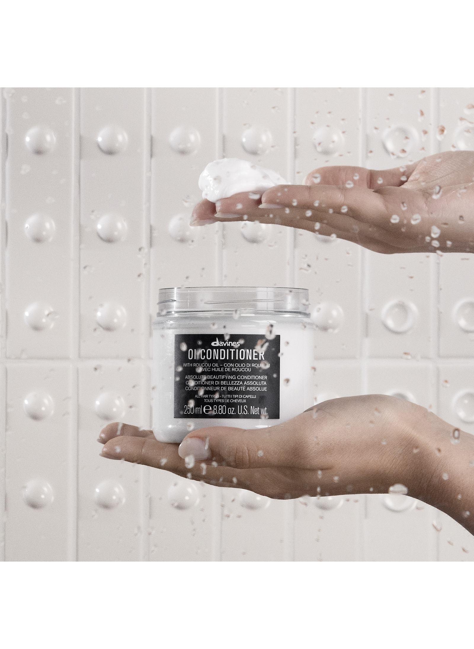 OI/Oil - conditioner DAVINES No color