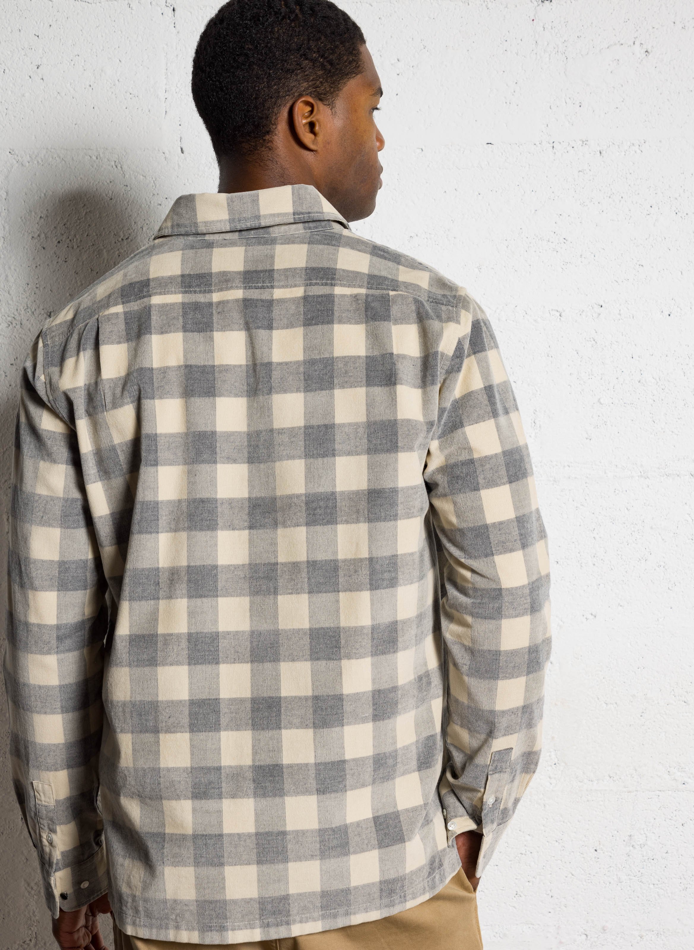 Gerade Velours-Bluse mit Karomuster IKKS Beige