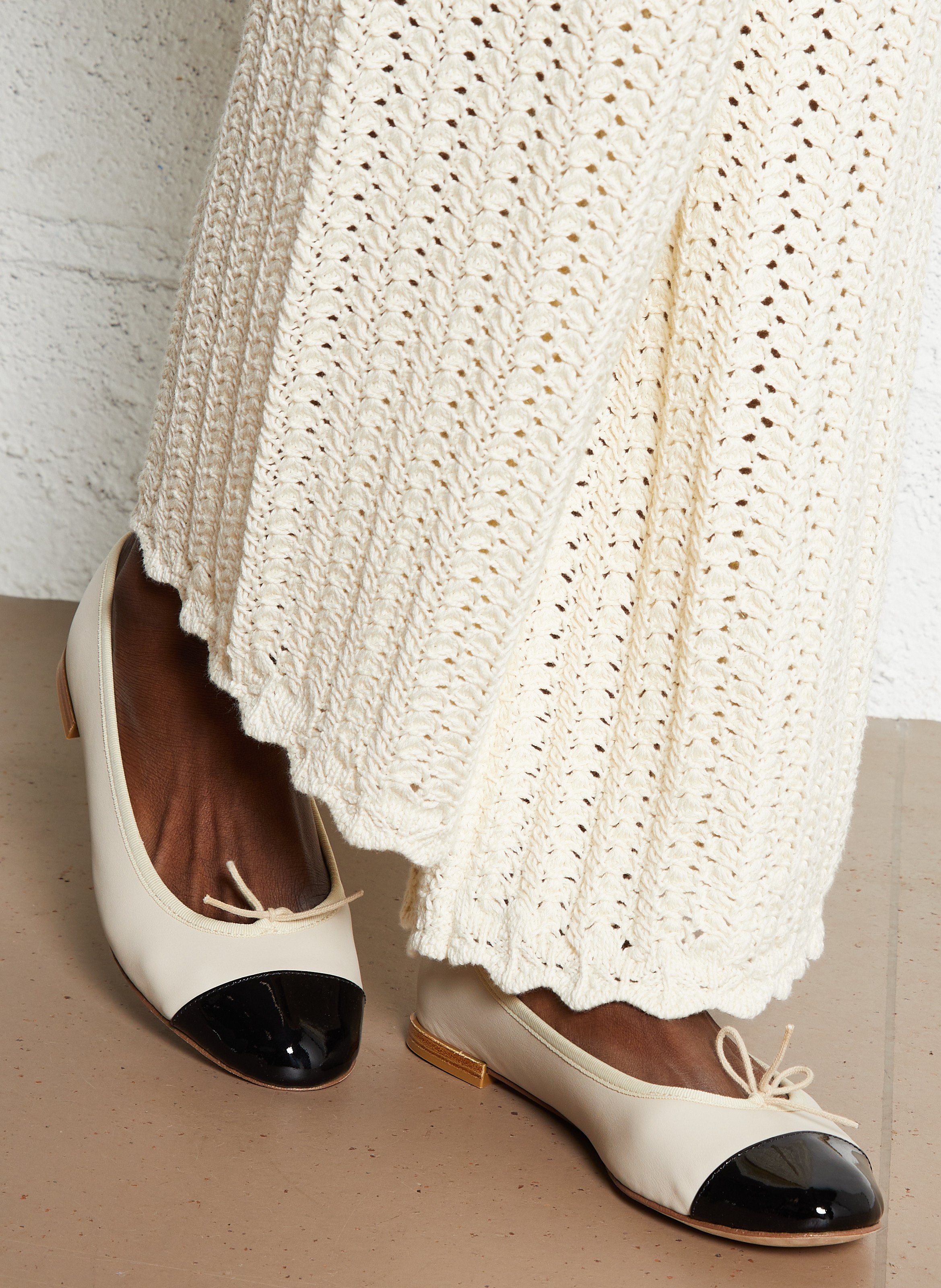 Two-tone ballet flats with contrasting toe REPETTO Beige