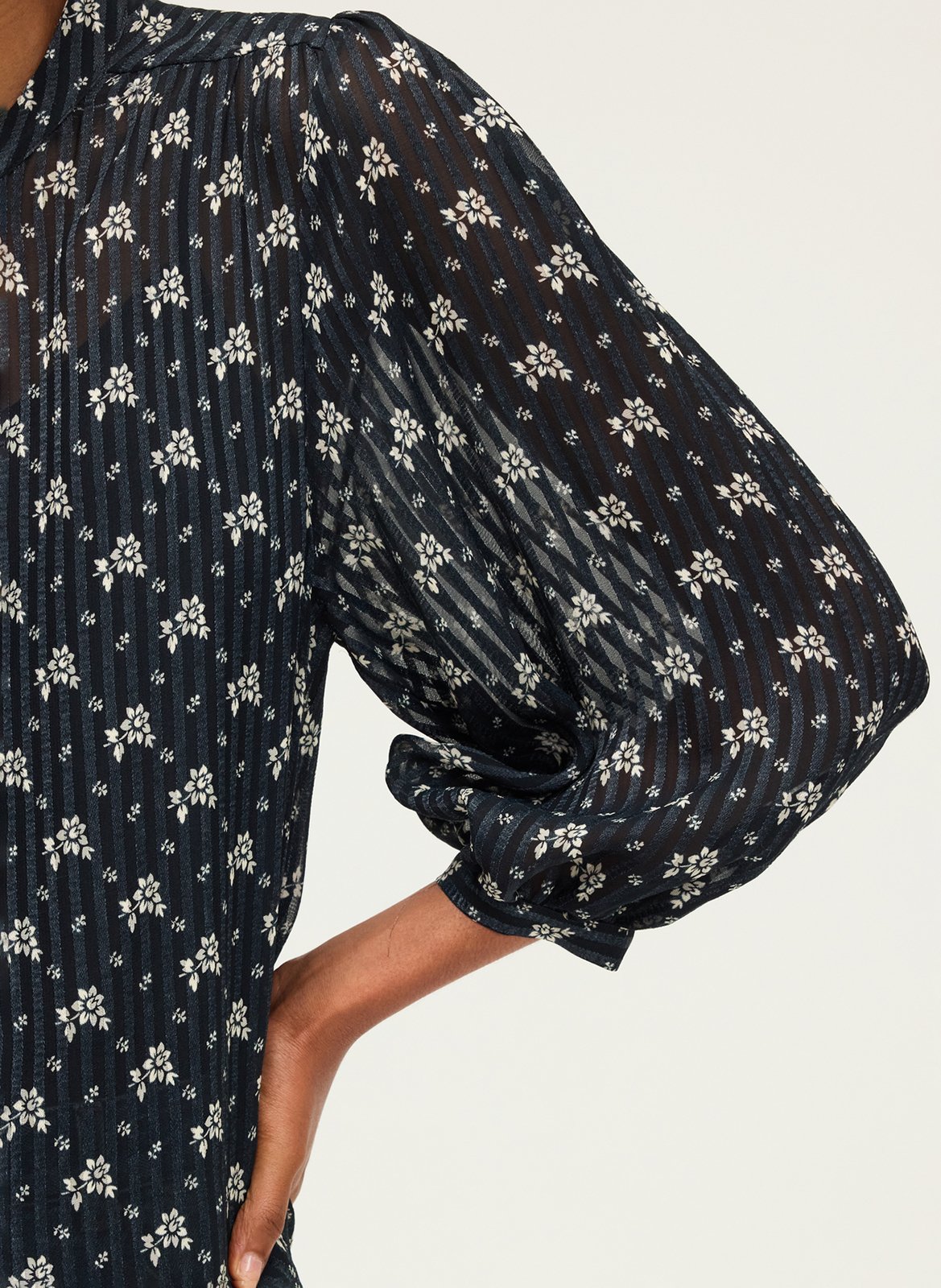 Round neck blouse with floral print PABLO Blue