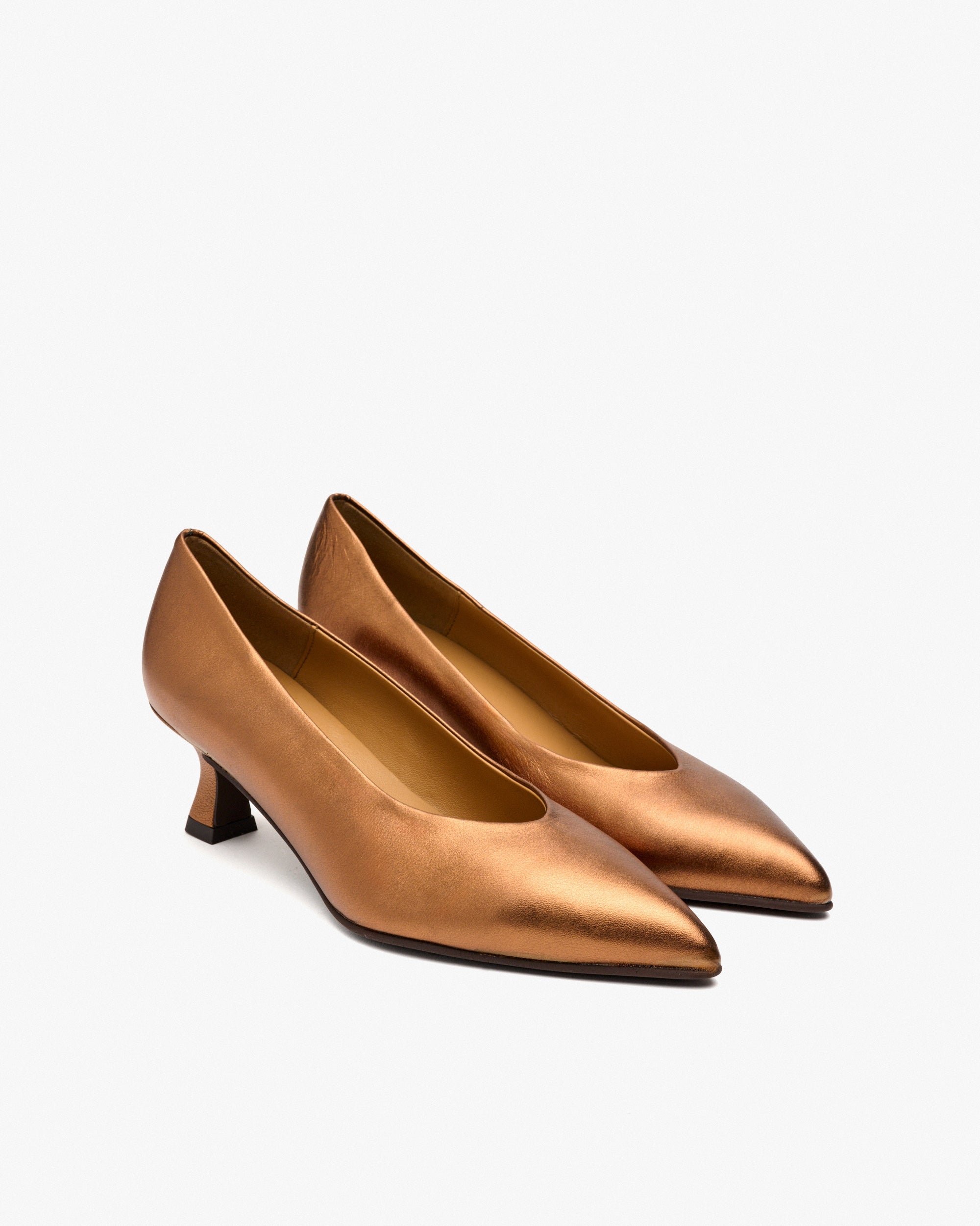 Metallic leather high heel pumps. PEDRO MIRALLES Golden