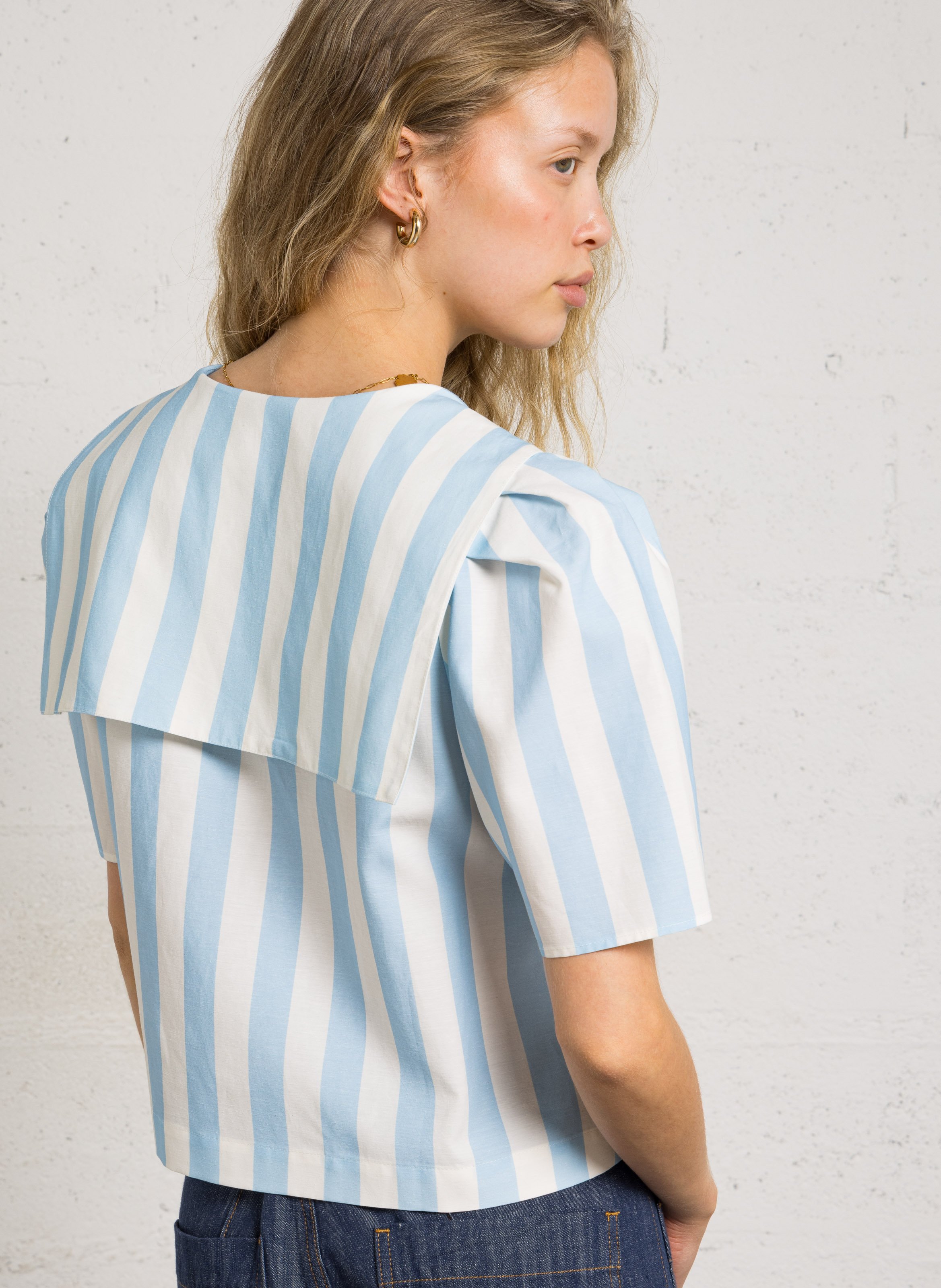 Gestreepte korte blouse met omgeslagen kraag THE TINY BIG SISTER Blauw