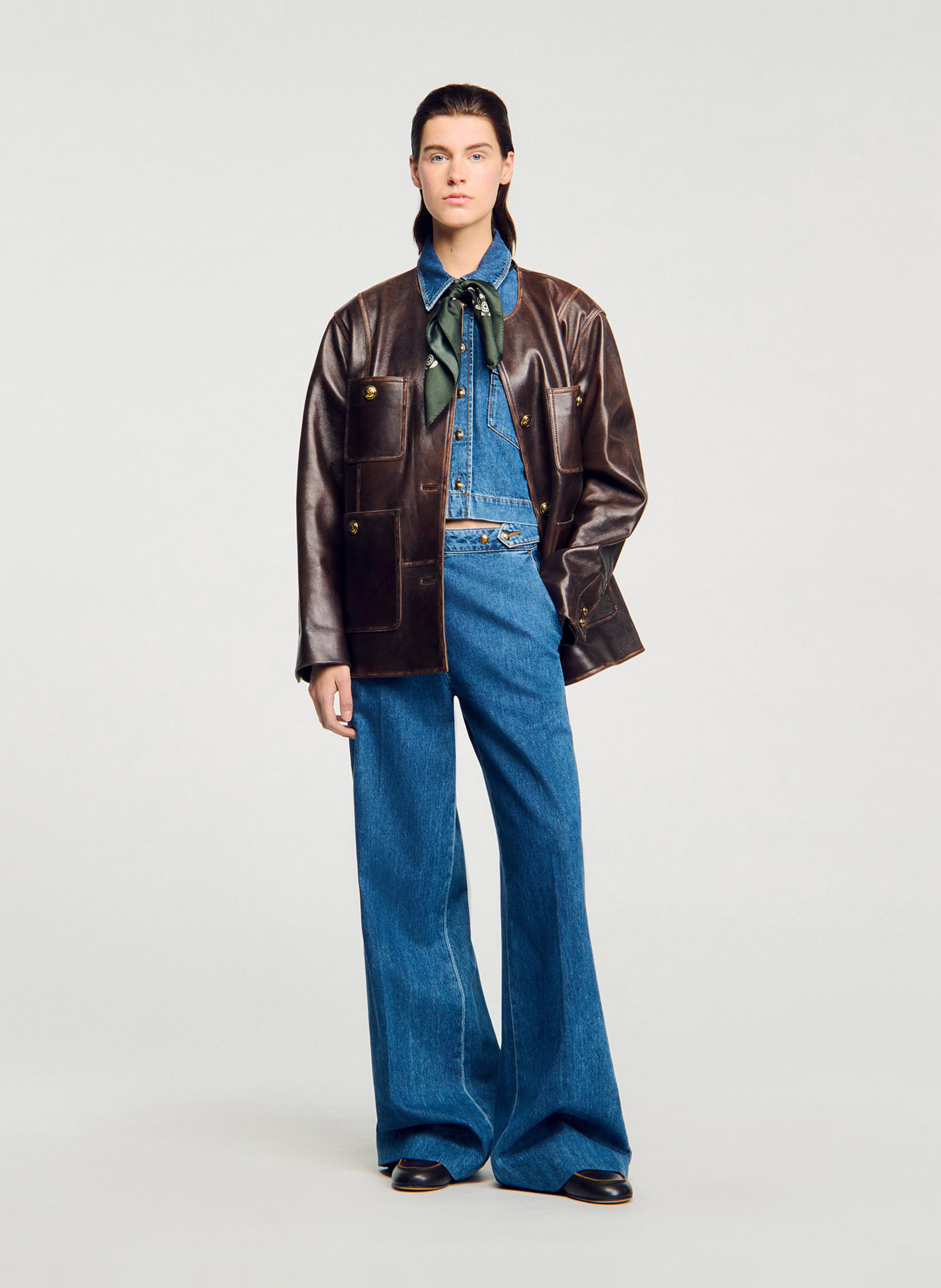 Chemise courte boutonnée en jean SANDRO Bleu