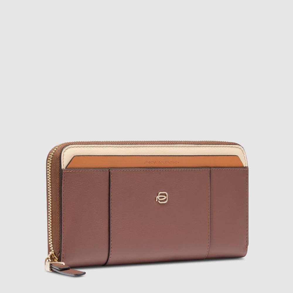 Women's zip-around wallet with four compartments PIQUADRO Brown
