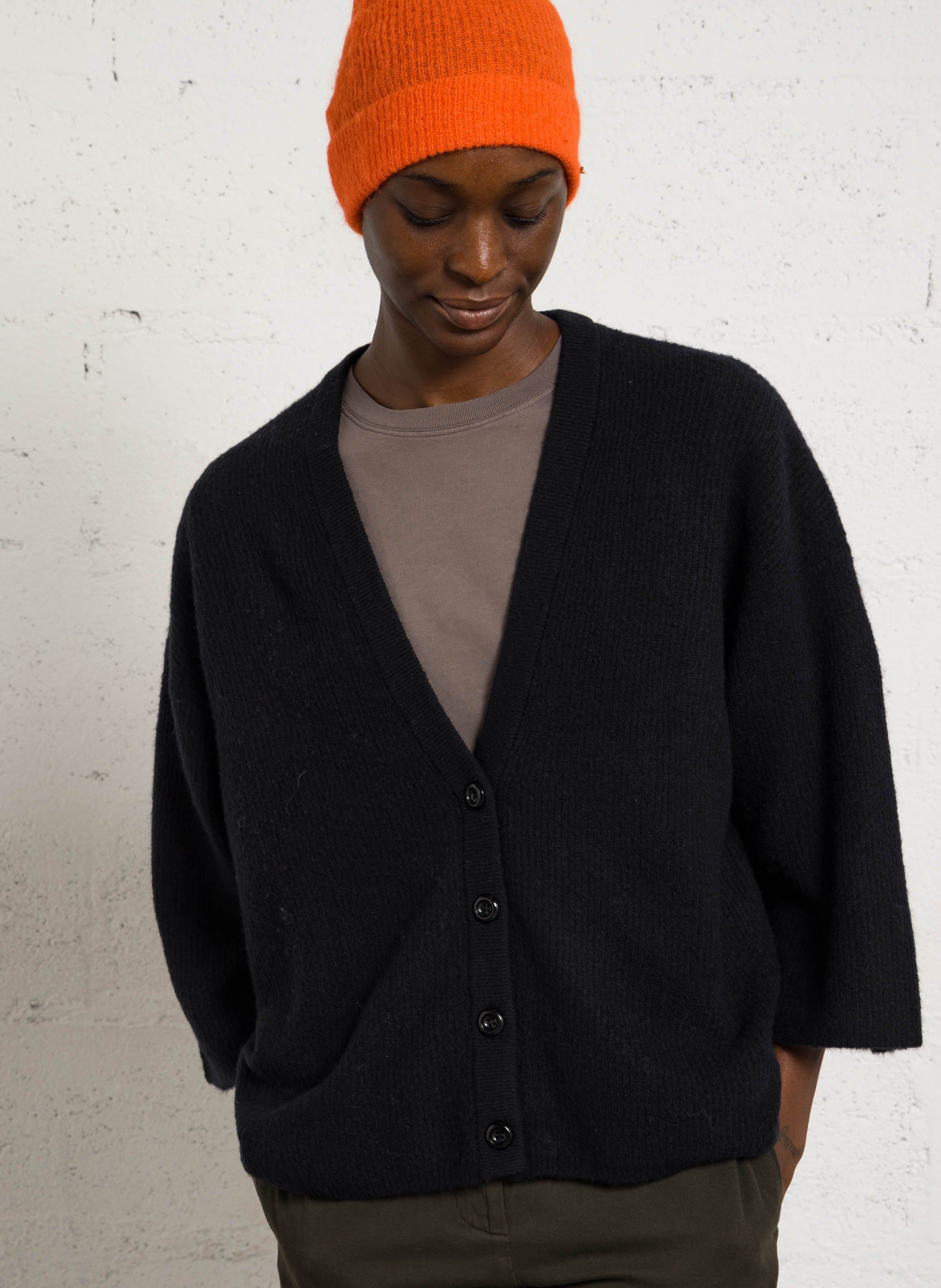 Oversize Rundhalsausschnitt-Strickweste AMERICAN VINTAGE Schwarz