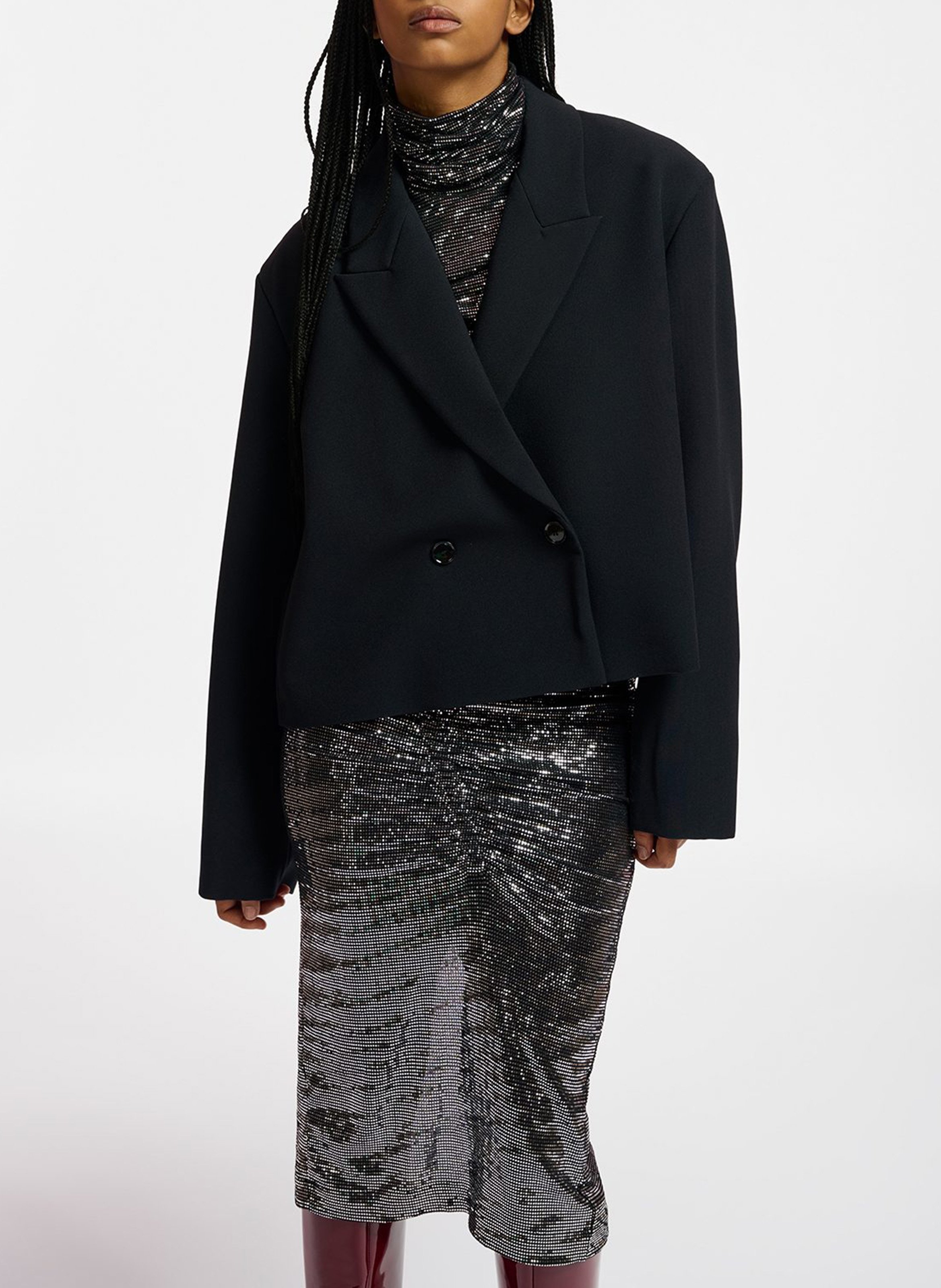 Oversized Cropped Blazer With Tailored Collar Noir Essentiel