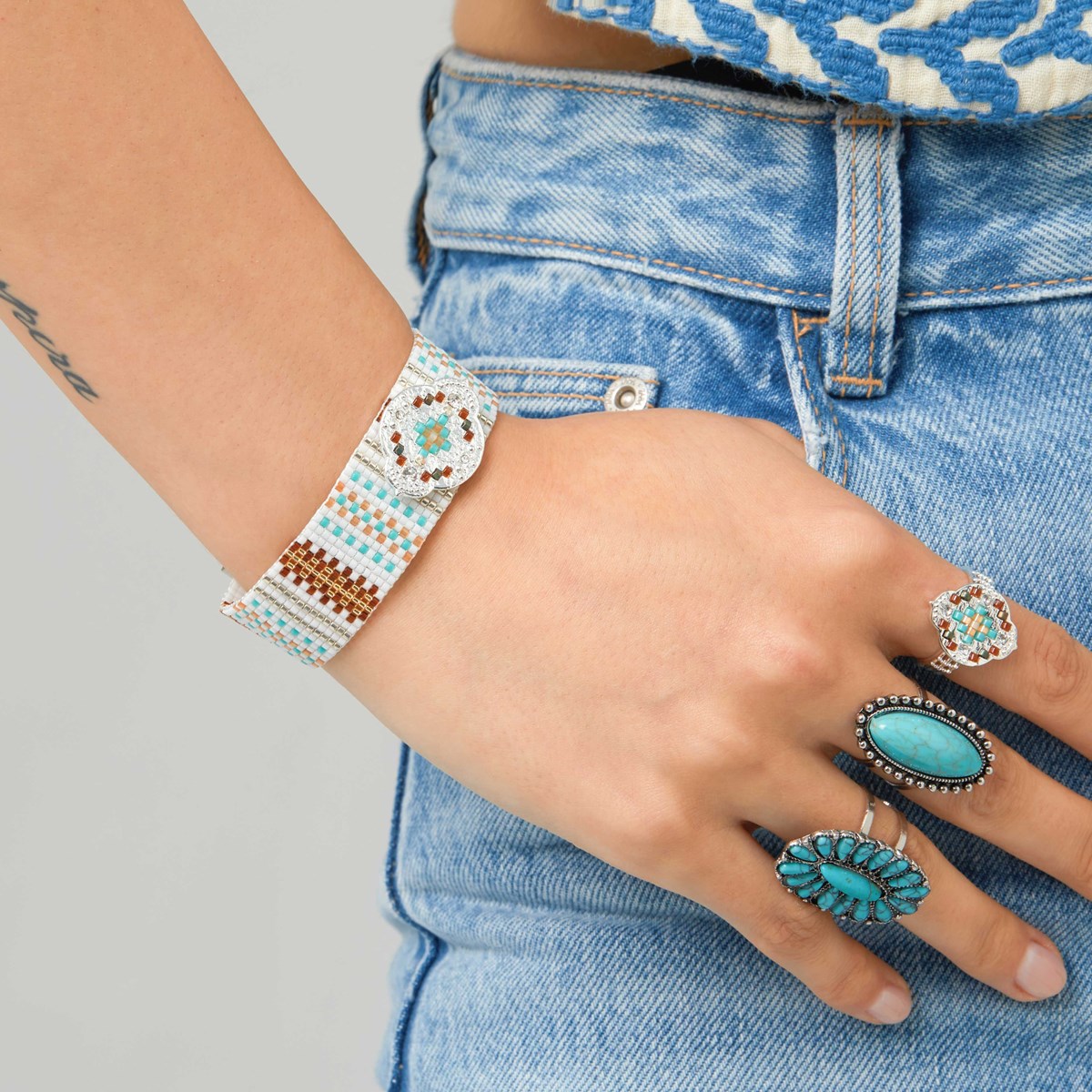 Multistrand bracelet with magnetic clasp and beads HIPANEMA Silver