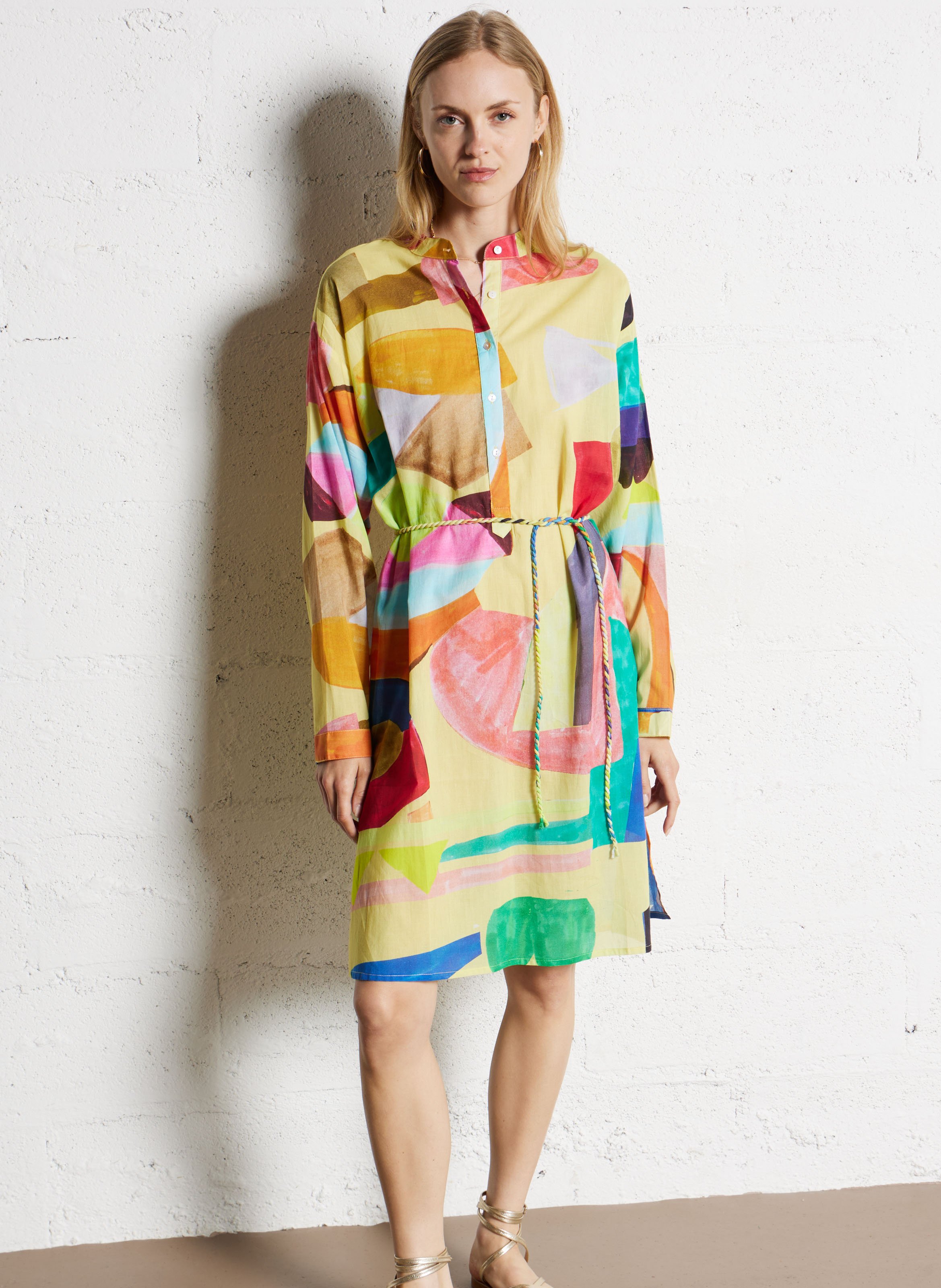 Weites Baumwollkleid mit Mao-Kragen G.KERO Gelb