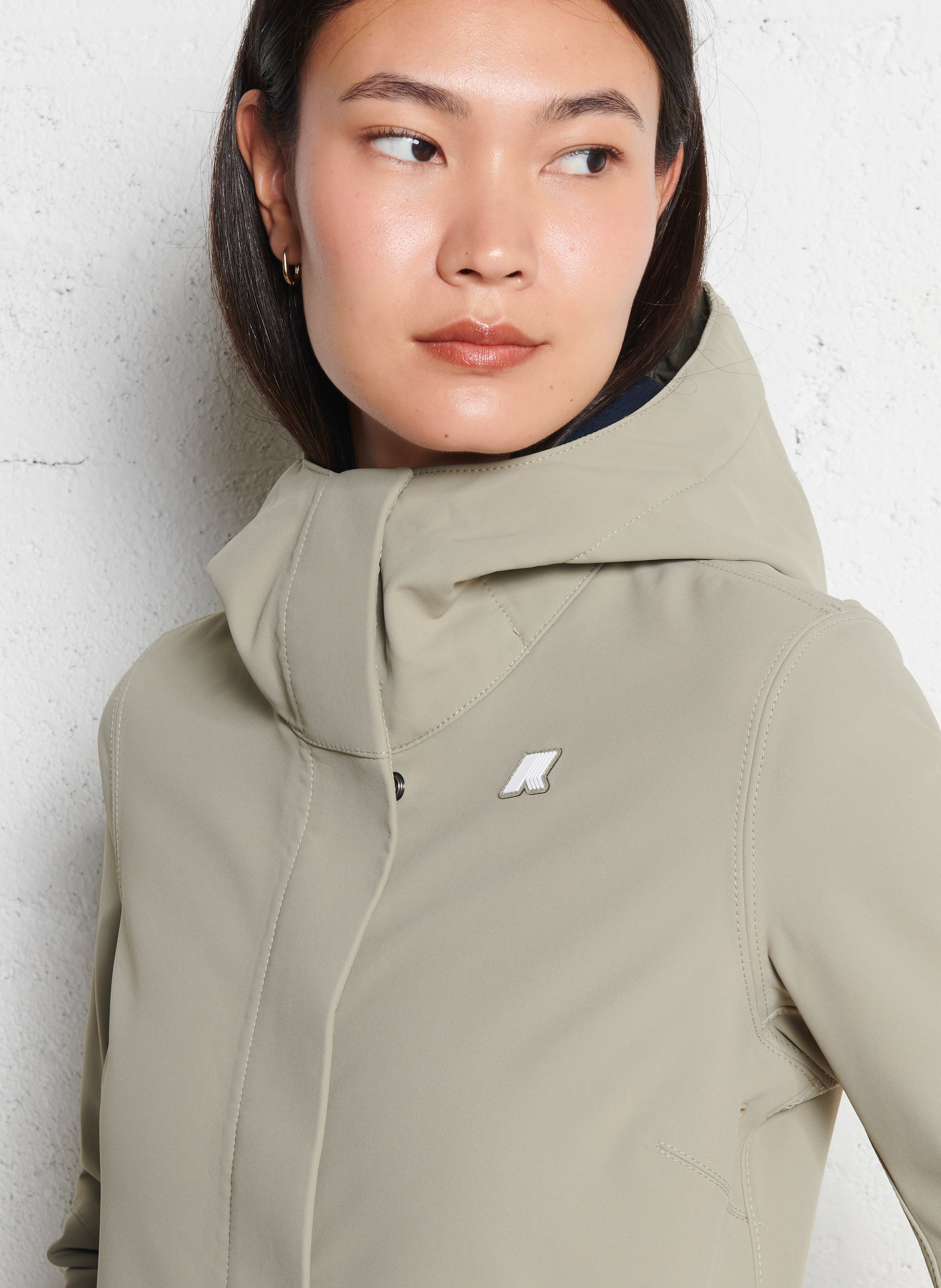 Gerade geschnittener Regenmantel mit Stehkragen K-WAY Grun