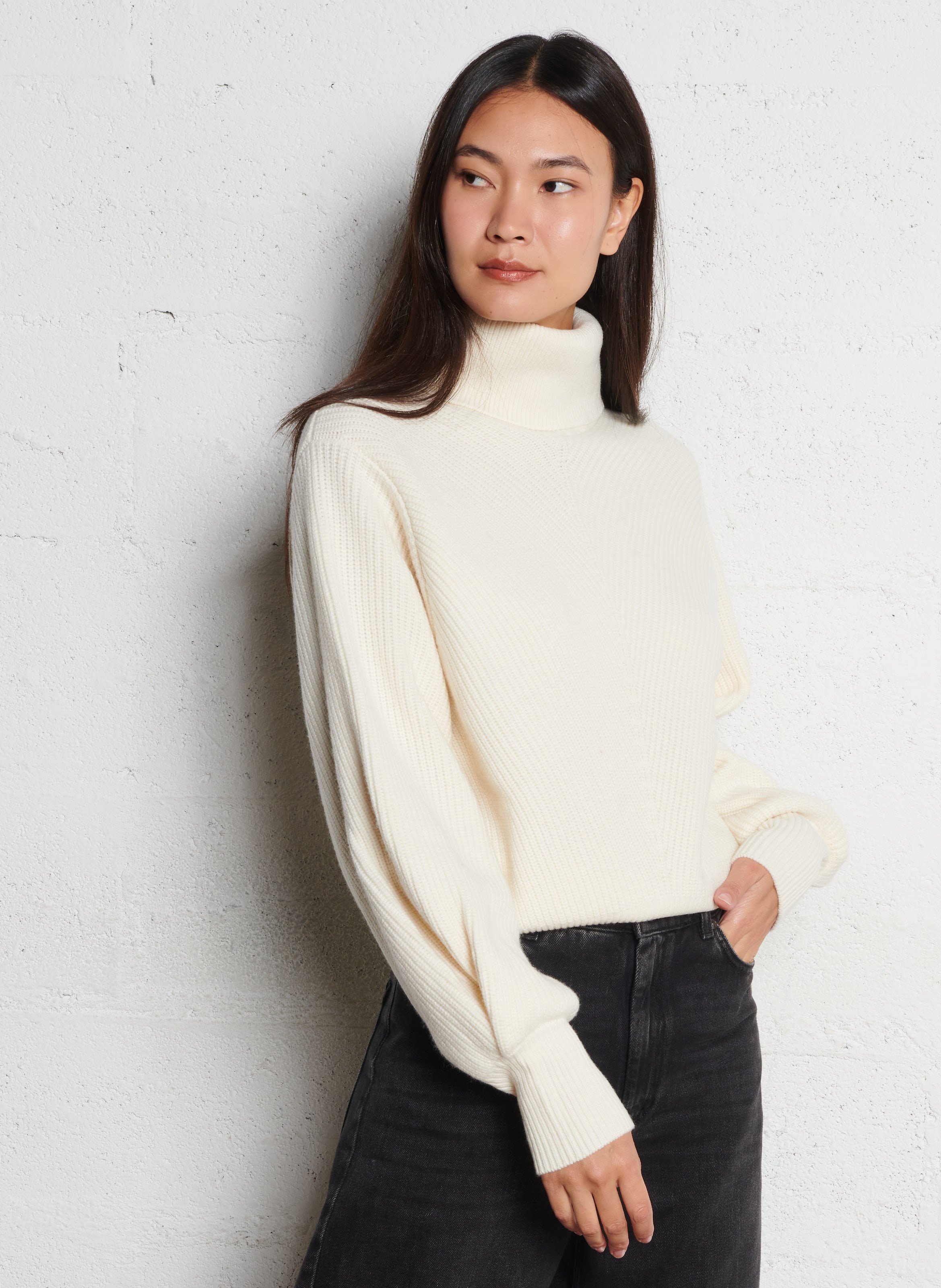 Weiter Rollkragenpullover aus Merinowolle BERENICE Beige