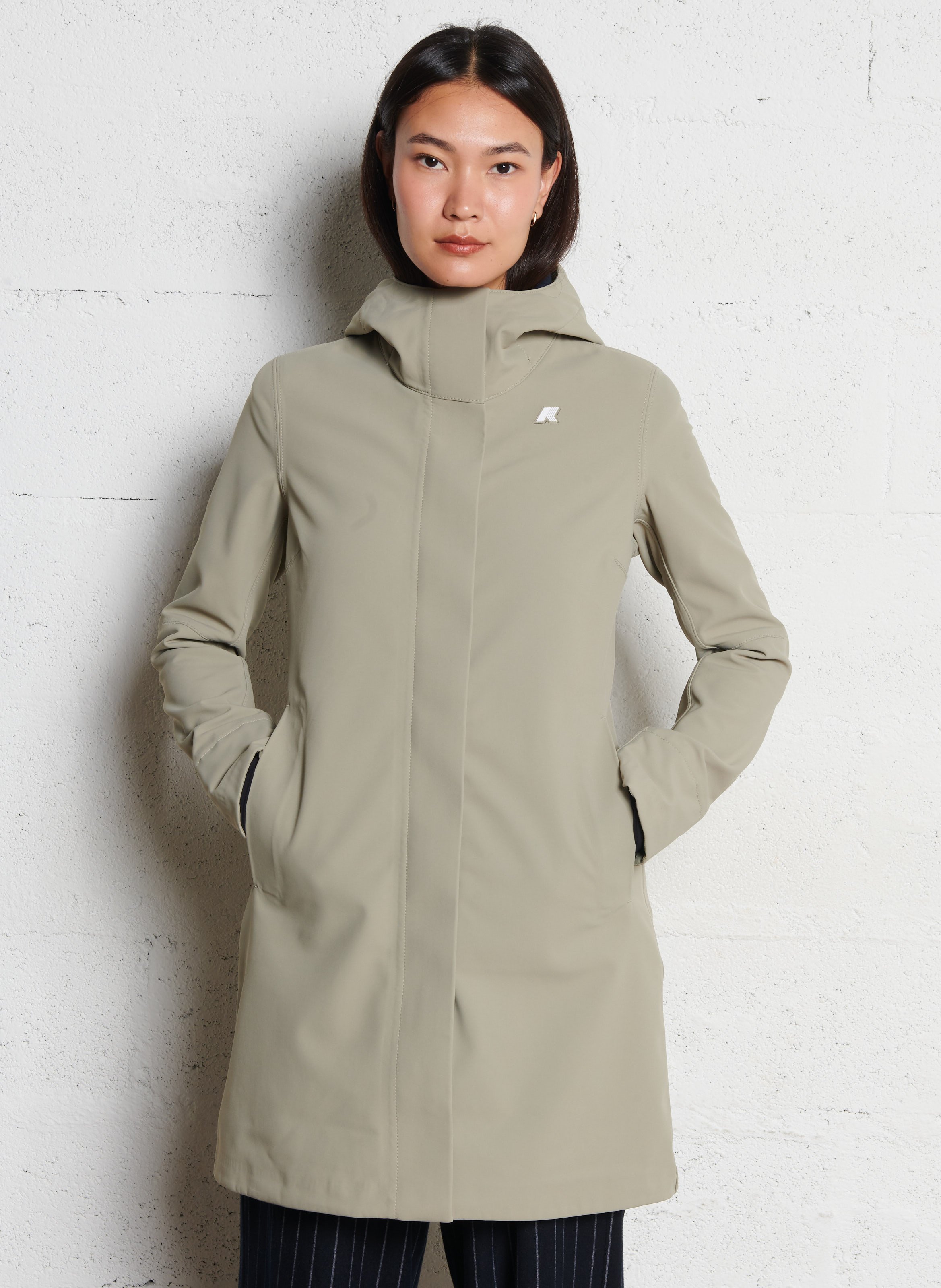 Gerade geschnittener Regenmantel mit Stehkragen K-WAY Grun