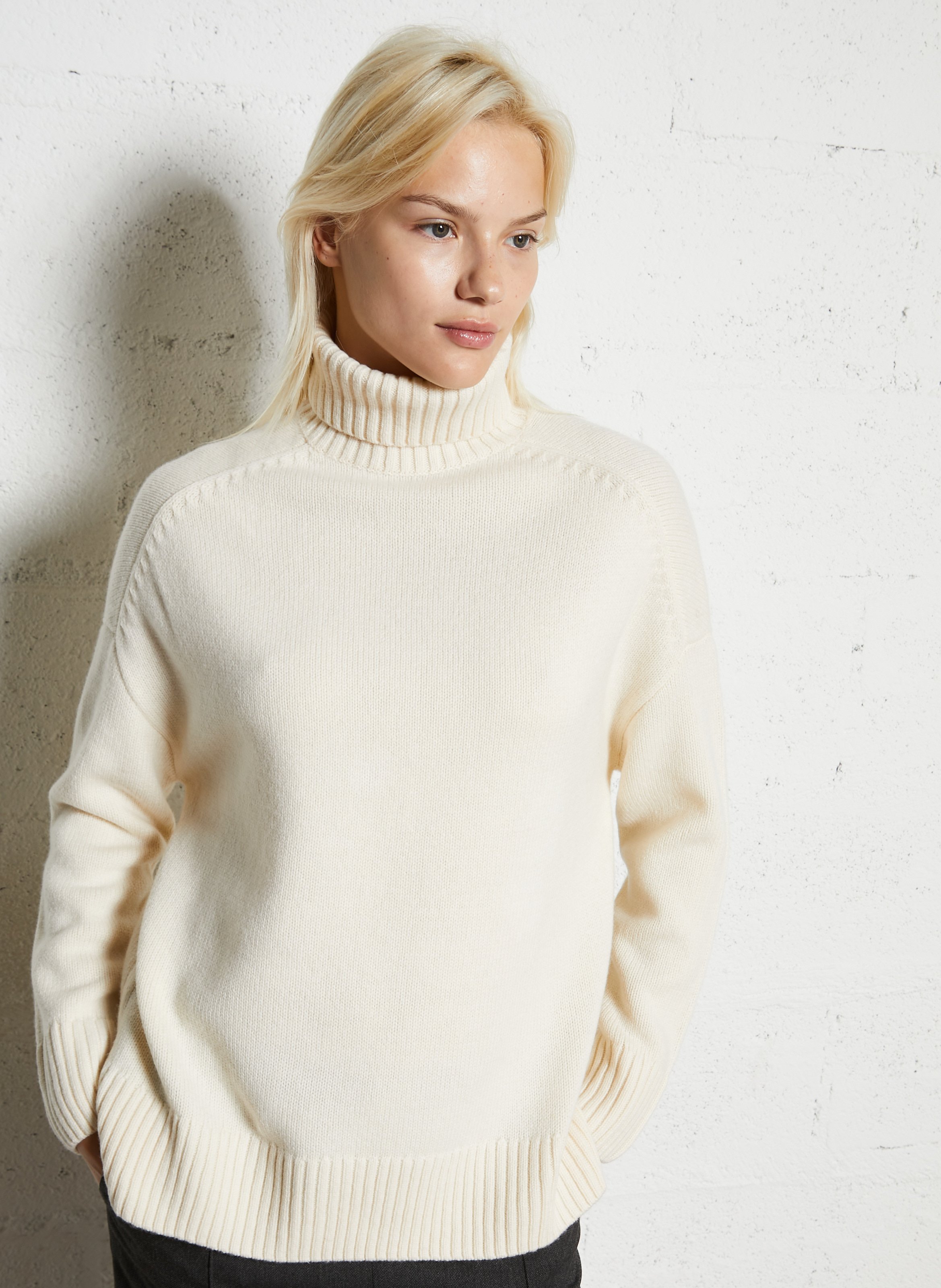 Pull col roulé en laine  SUD EXPRESS