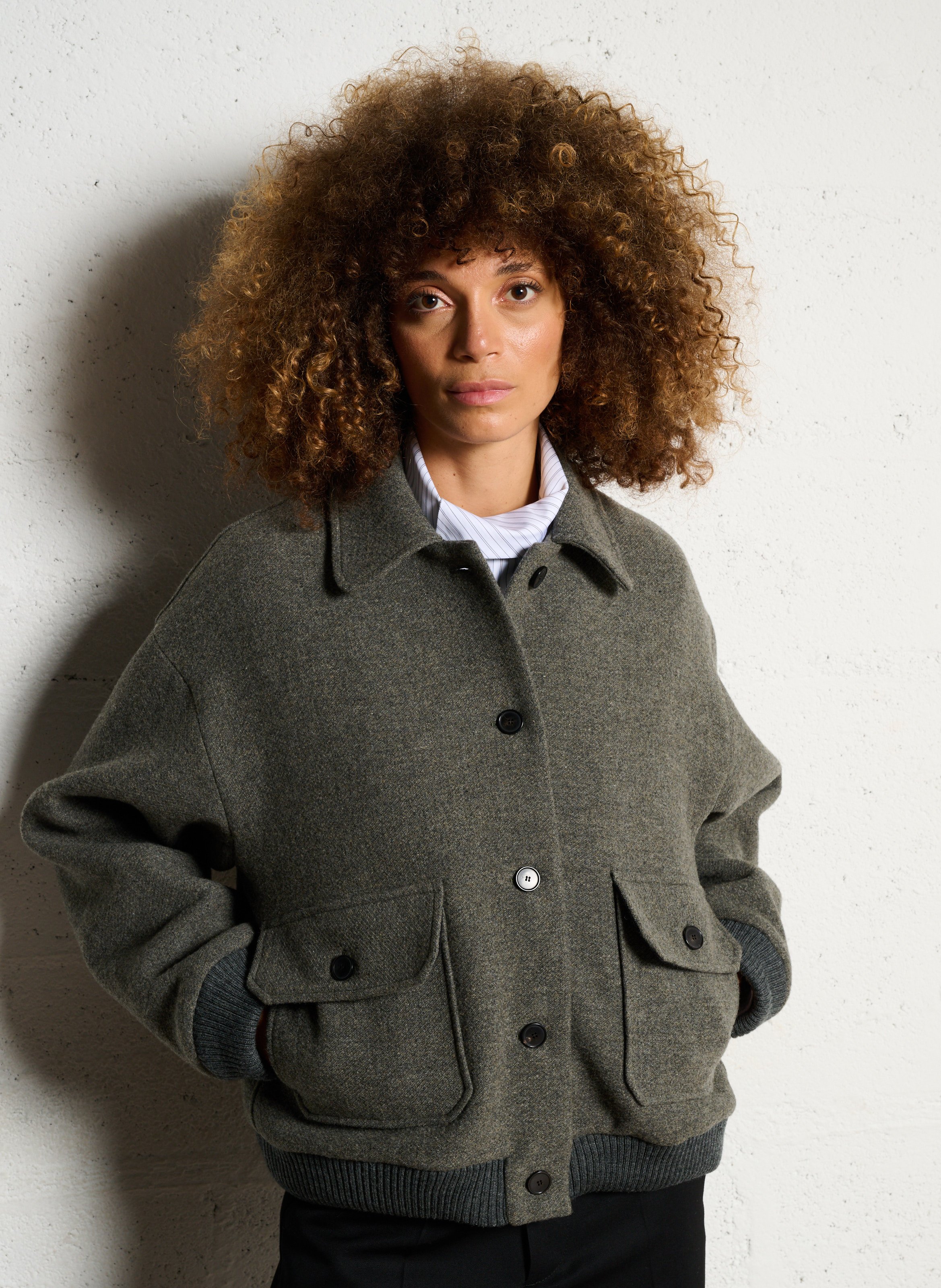 Veste boutonnée unie en laine mélangée MASSCOB Vert