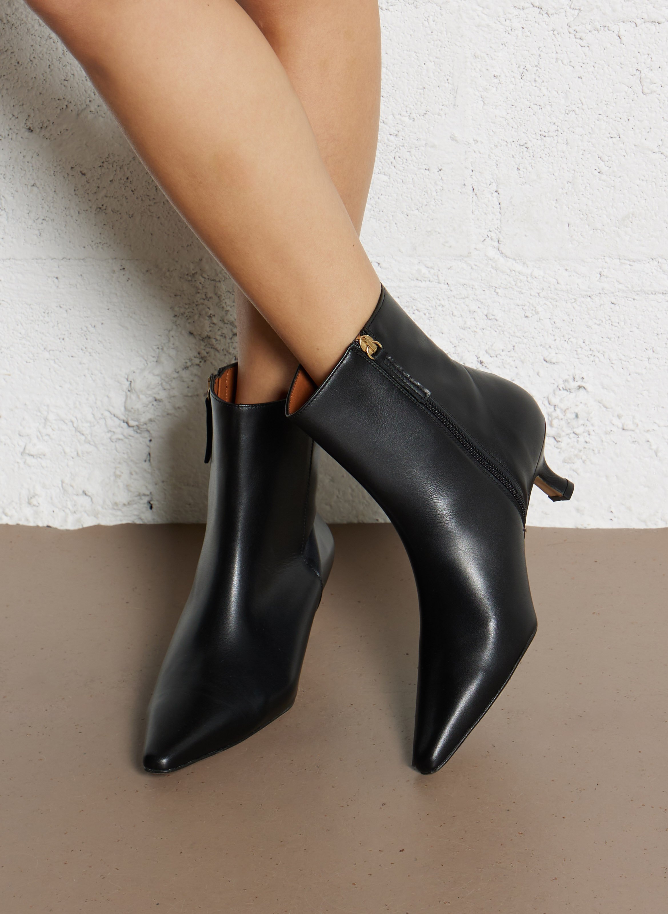 Bianca leather ankle boots ANGEL ALARCON Black