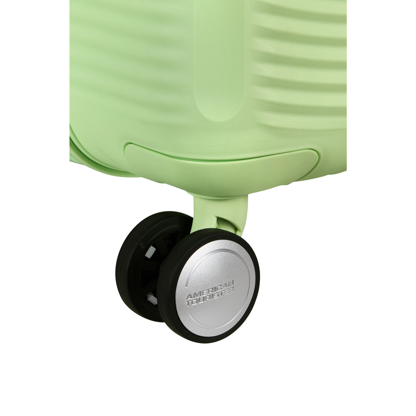 Suitcase with 4 wheels size M AMERICAN TOURISTER Green