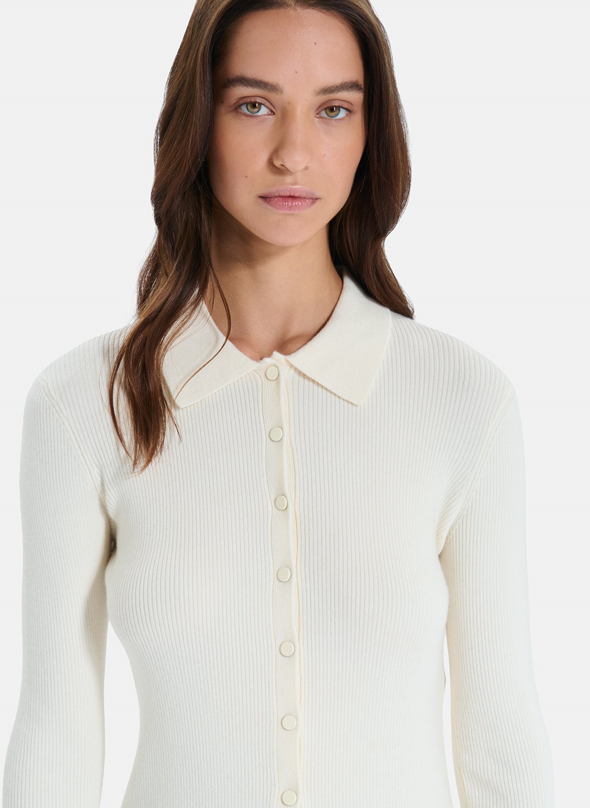 Getailleerd geribbeld vest van fijne gebreide stof ZAPA Beige