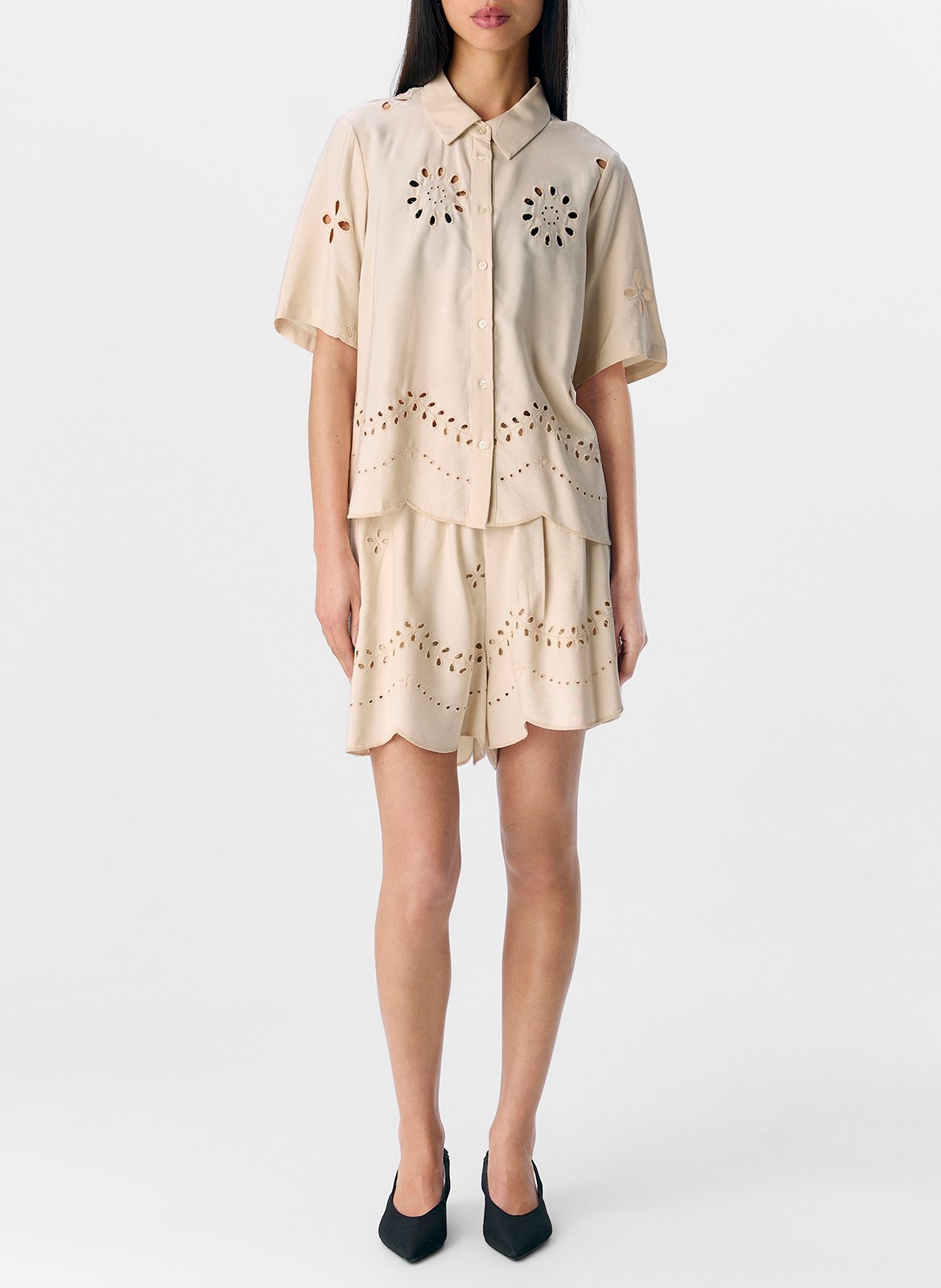 Straight embroidered shirt OBJECT Beige