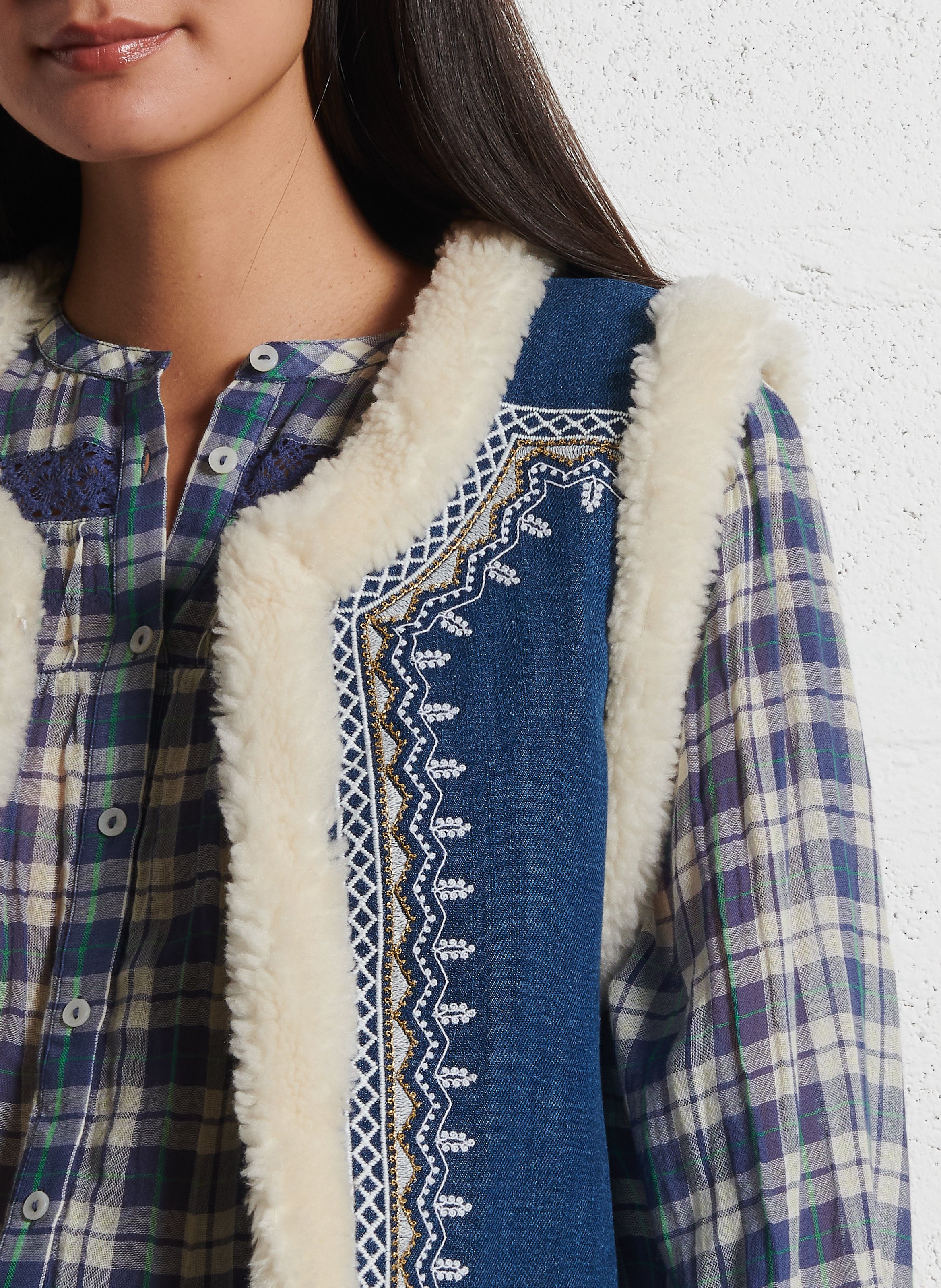 Reversible embroidered sleeveless jacket LOUISE MISHA Blue