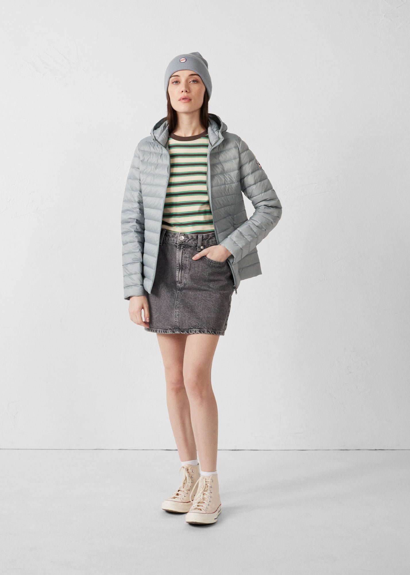 Lightweight hooded puffer jacket Cloe JOTT Grey