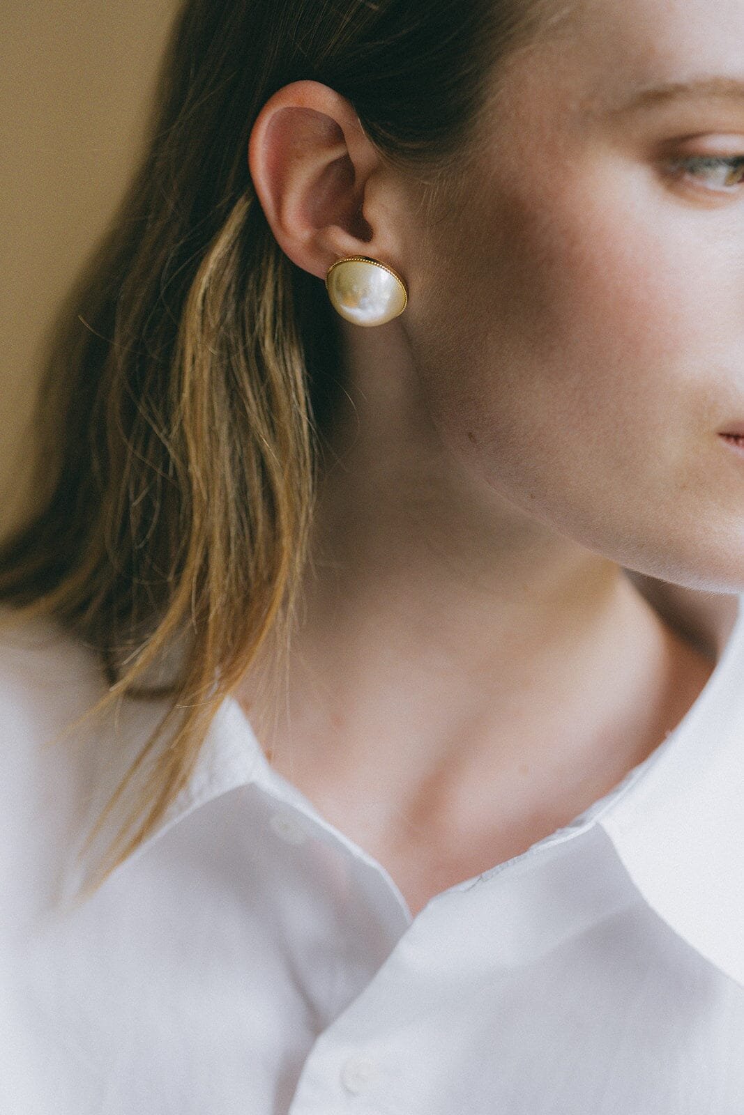 Maxi stud earrings with gold-plated pearls MONSIEUR SIMONE Silver