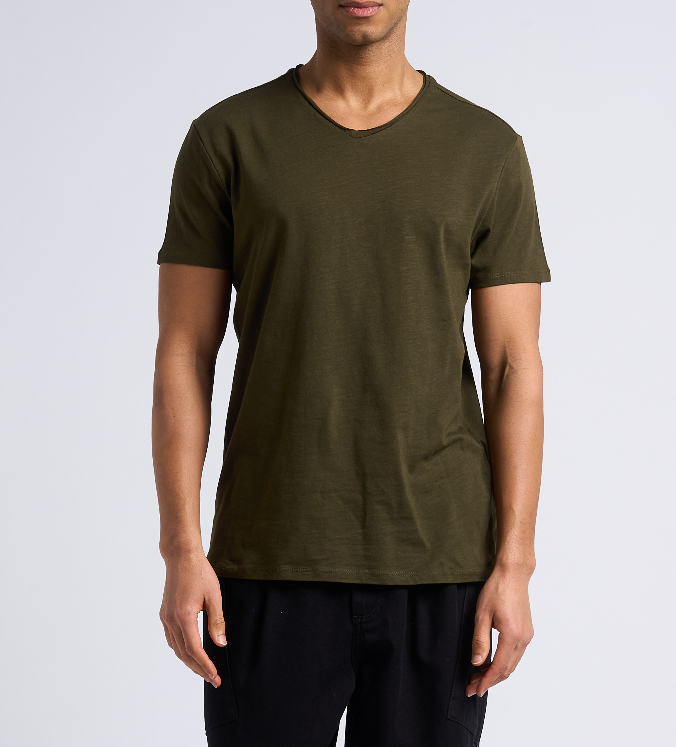 T-Shirt aus Baumwoll-Flammgarn mit V-Ausschnitt, Slim Fit IKKS Khaki