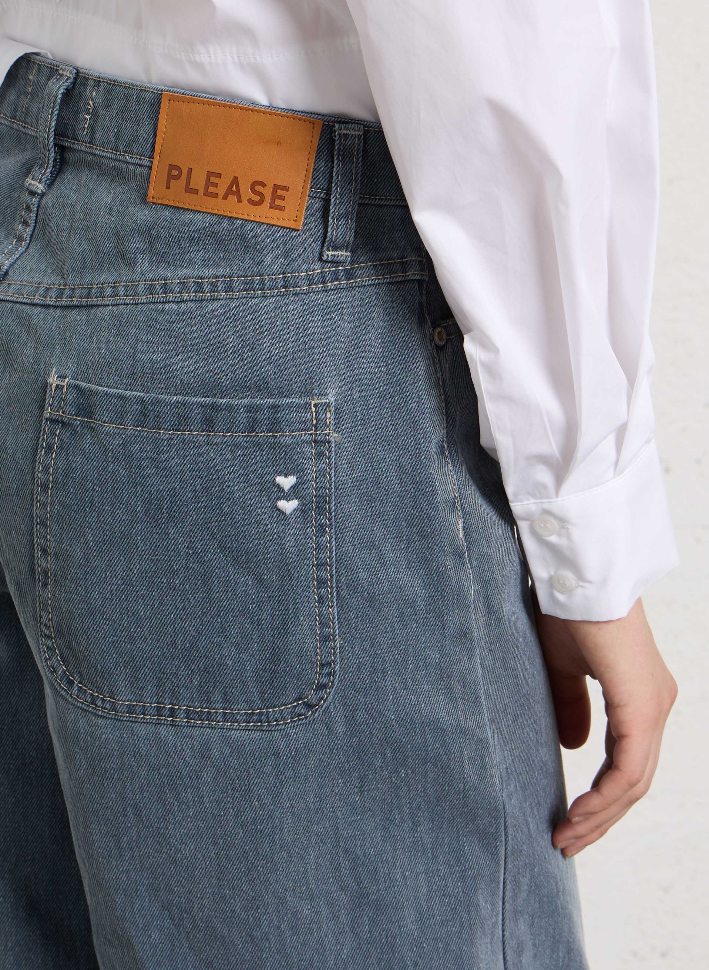 Weite Jeans mit ausgestelltem Bein aus Baumwolle PLEASE Blau