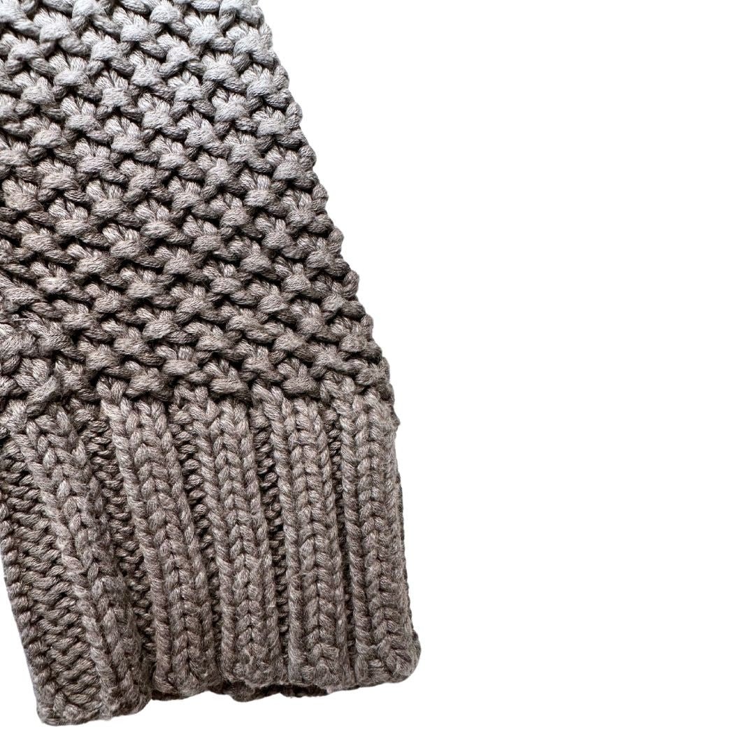 Beige child's sweater - 6 years Beige