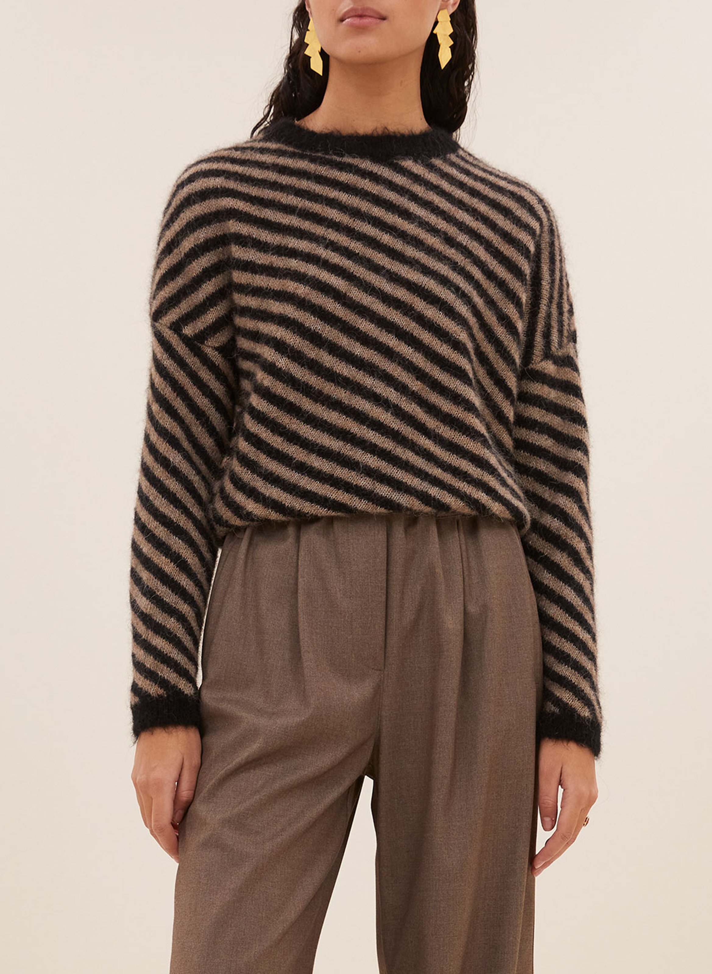 Oversized trui met ronde hals, wolblend BY BAR Beige