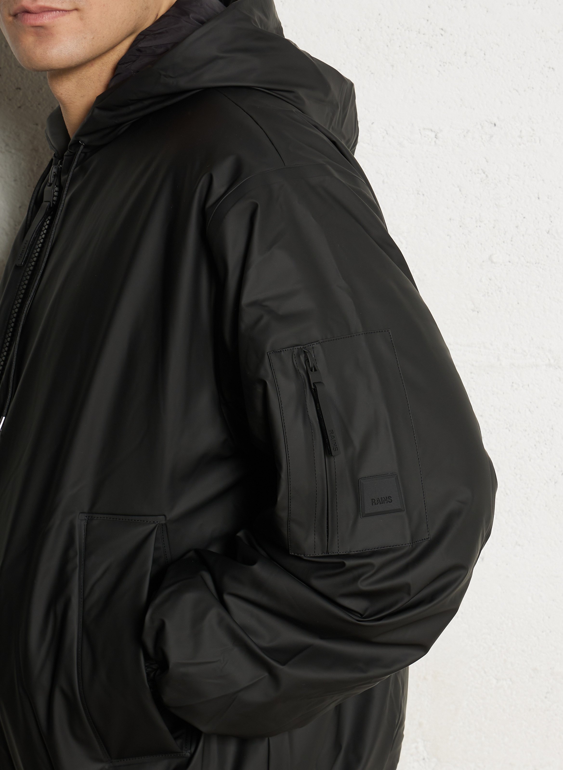 Blouson à capuche RAINS Noir