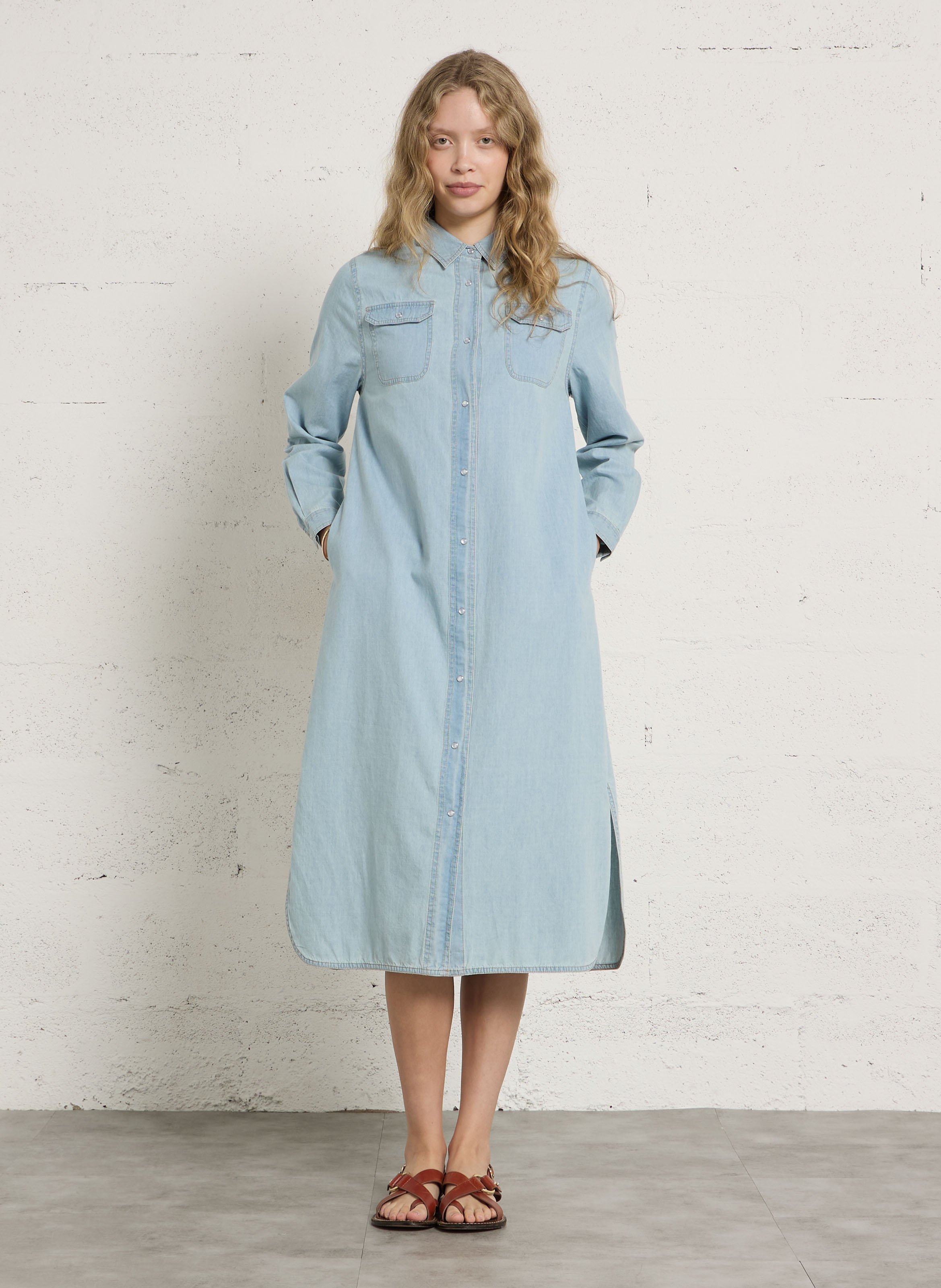 Midi-Jeanskleid mit klassischem Kragen BELLA JONES Blau