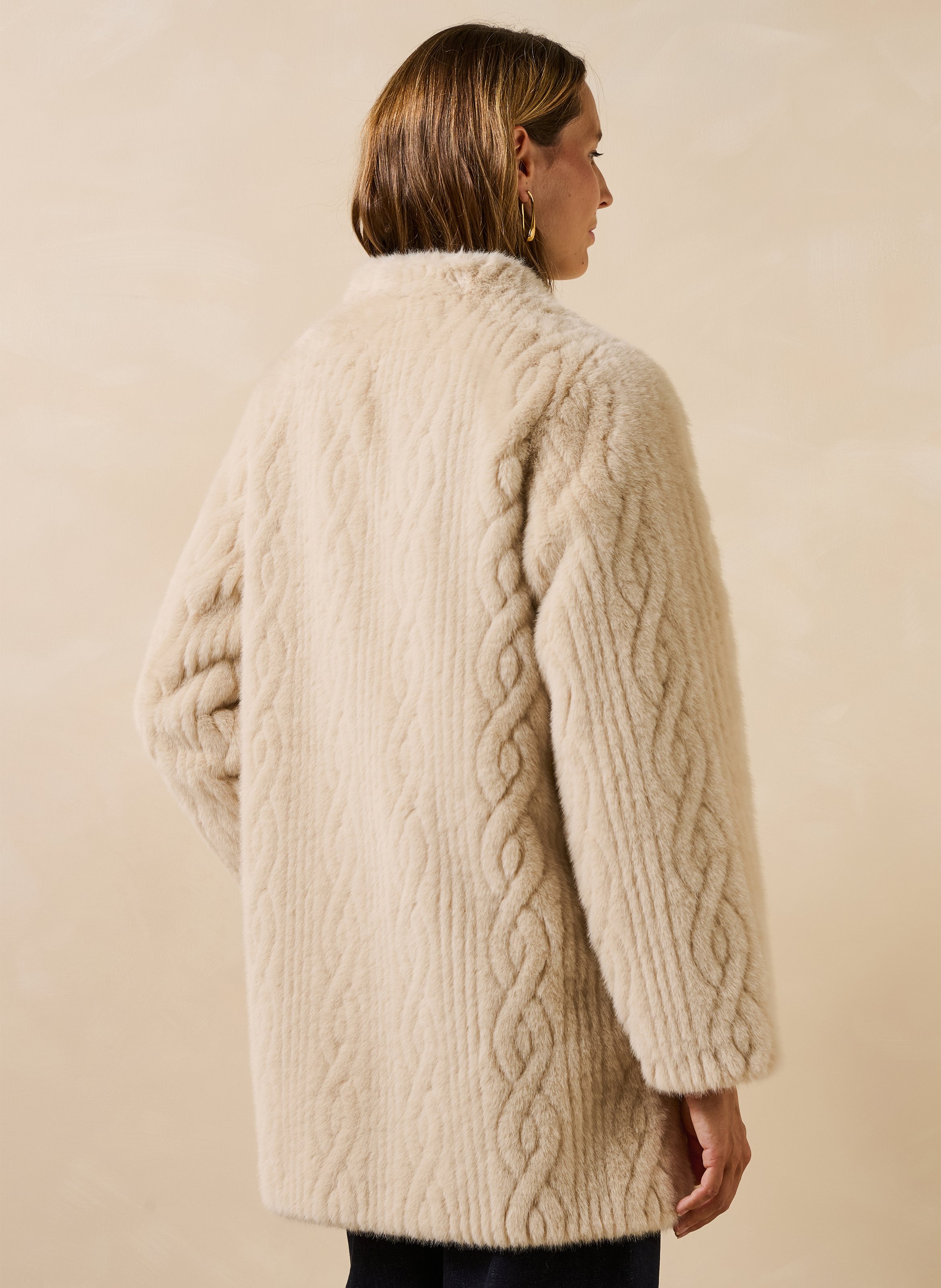  Manteau mi-long en fausse fourrure LA FEE MARABOUTEE Blanc