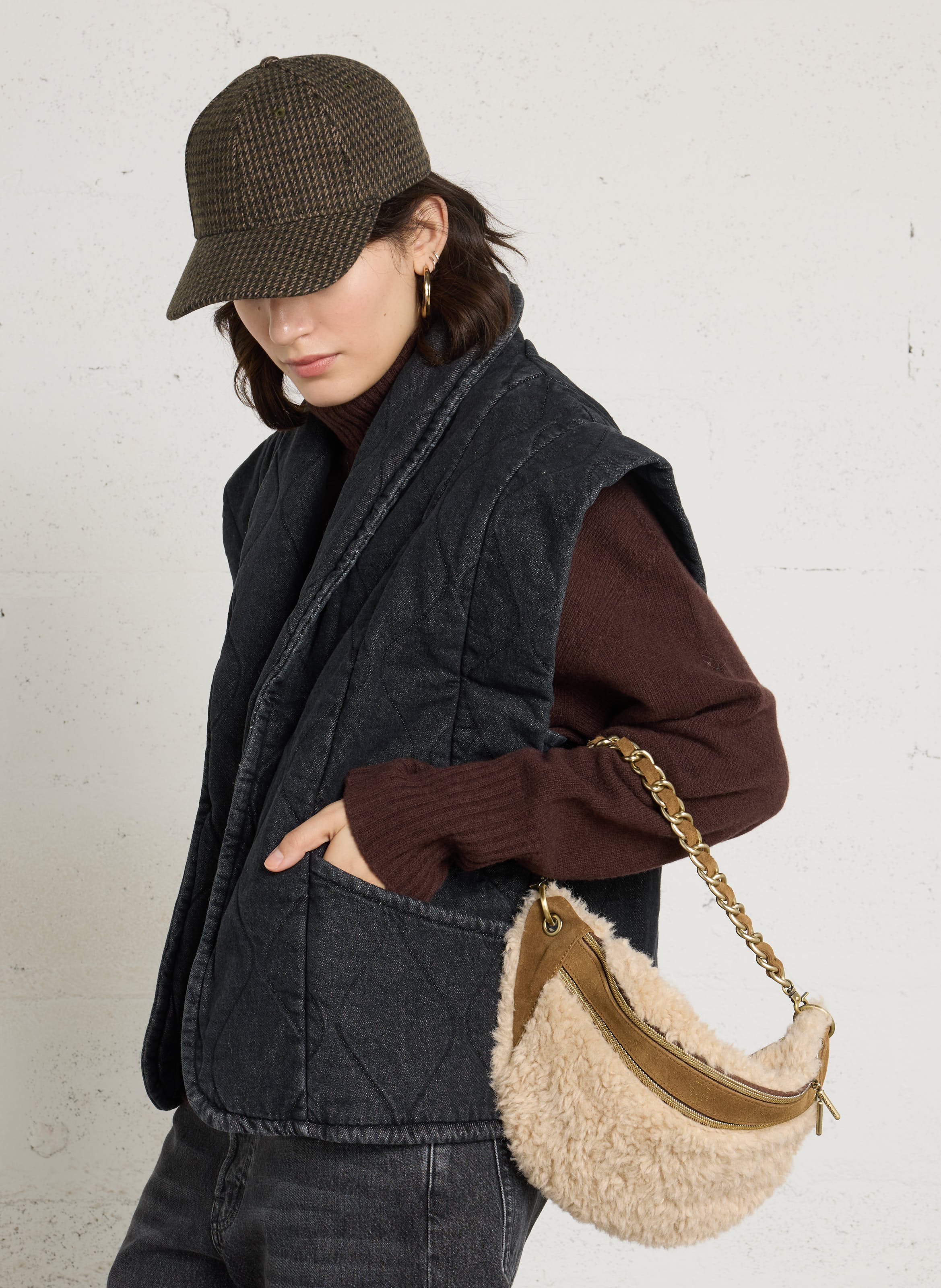 Gürteltasche mit Fell-Effekt MILA LOUISE Beige