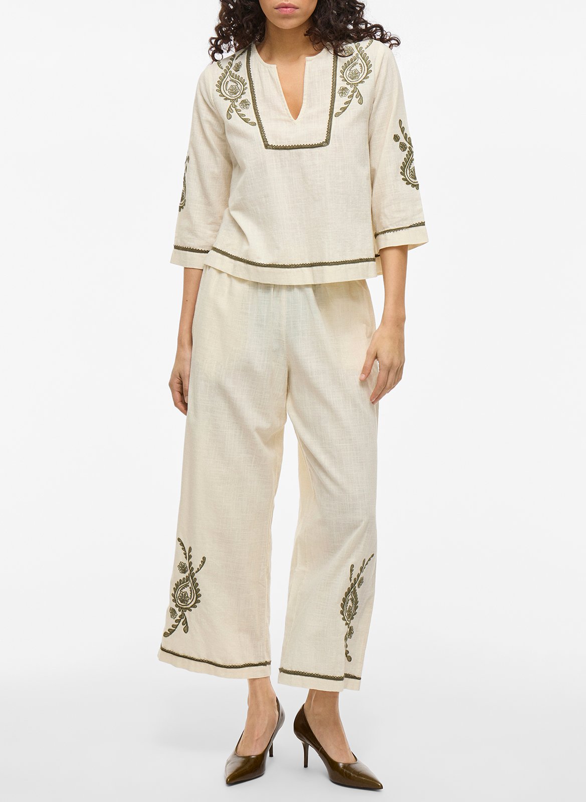 Dotted Swiss triangle bra Beige