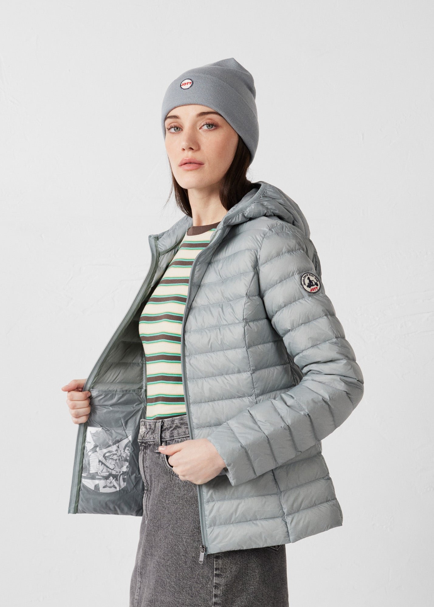 Lightweight hooded puffer jacket Cloe JOTT Grey