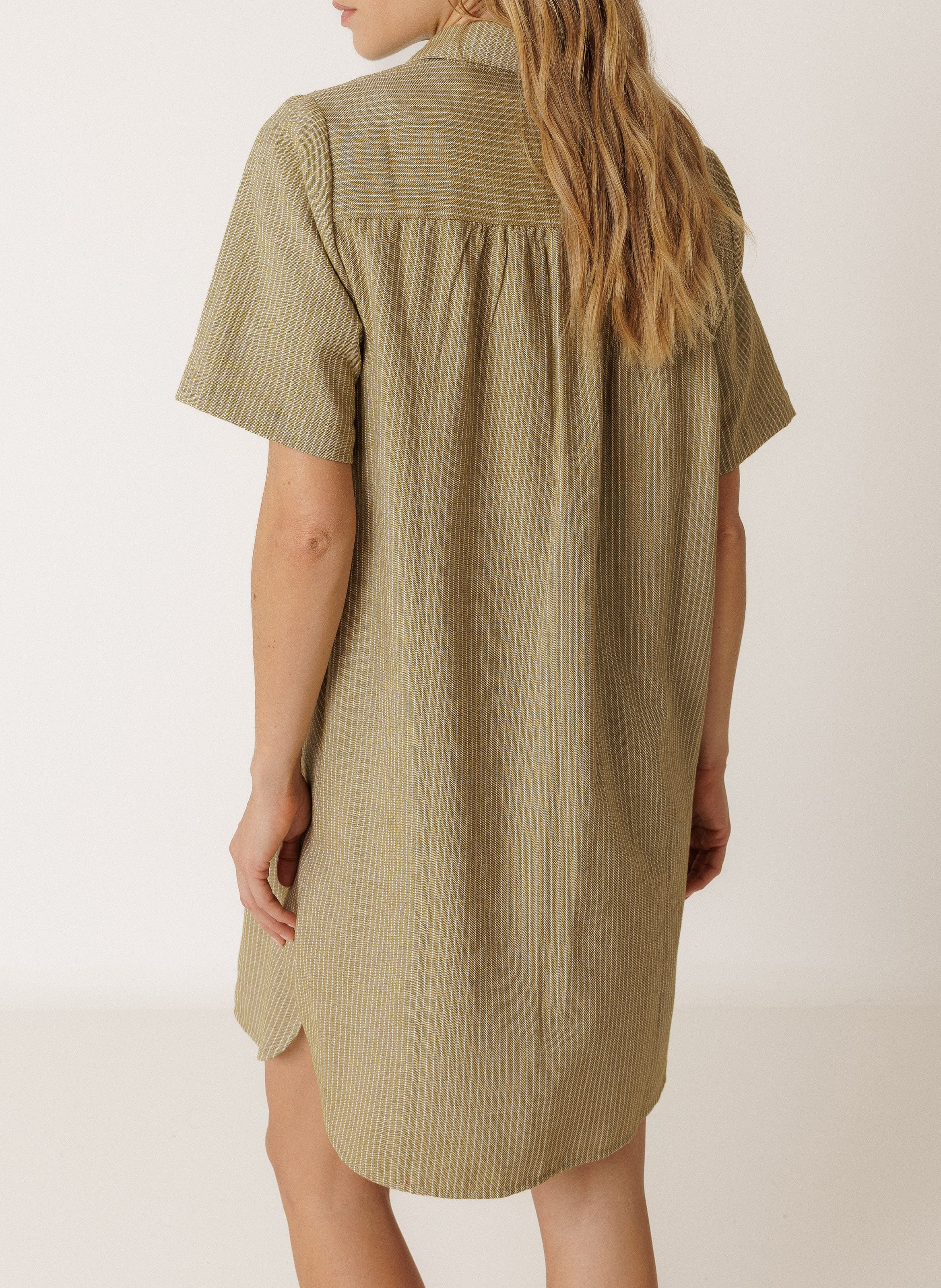 Kurzes Polokleid aus Bio-Baumwolle INDI & COLD Khaki