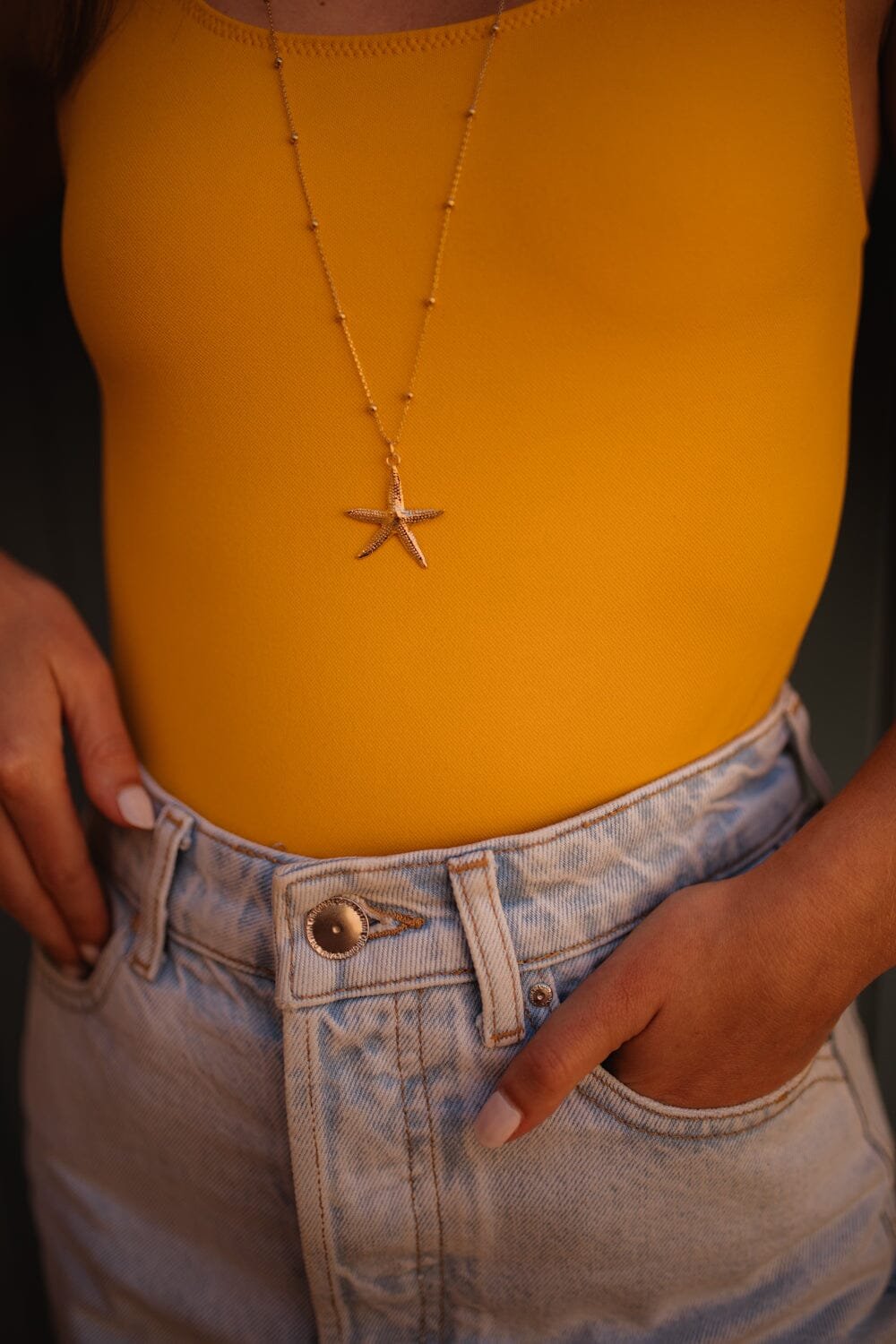 Golden star pendant necklace in gold-plated silver Golden