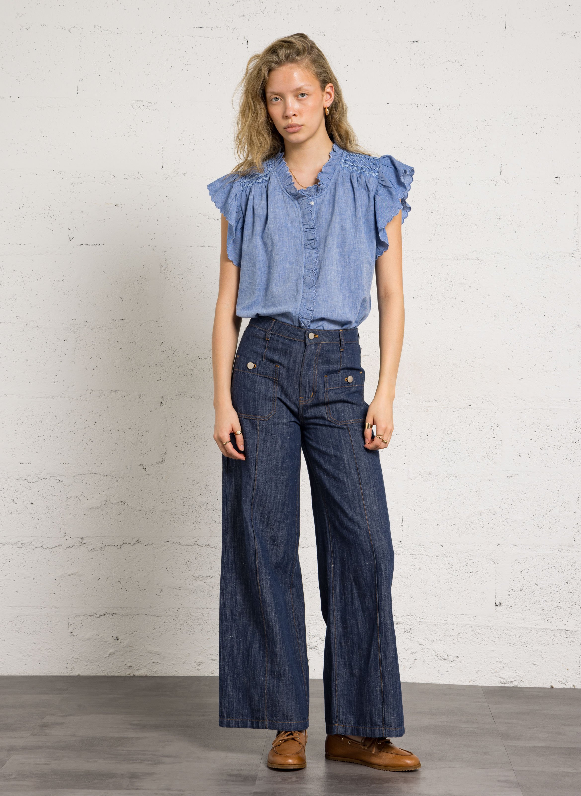 V-neck checked shirt FEEKA Blue