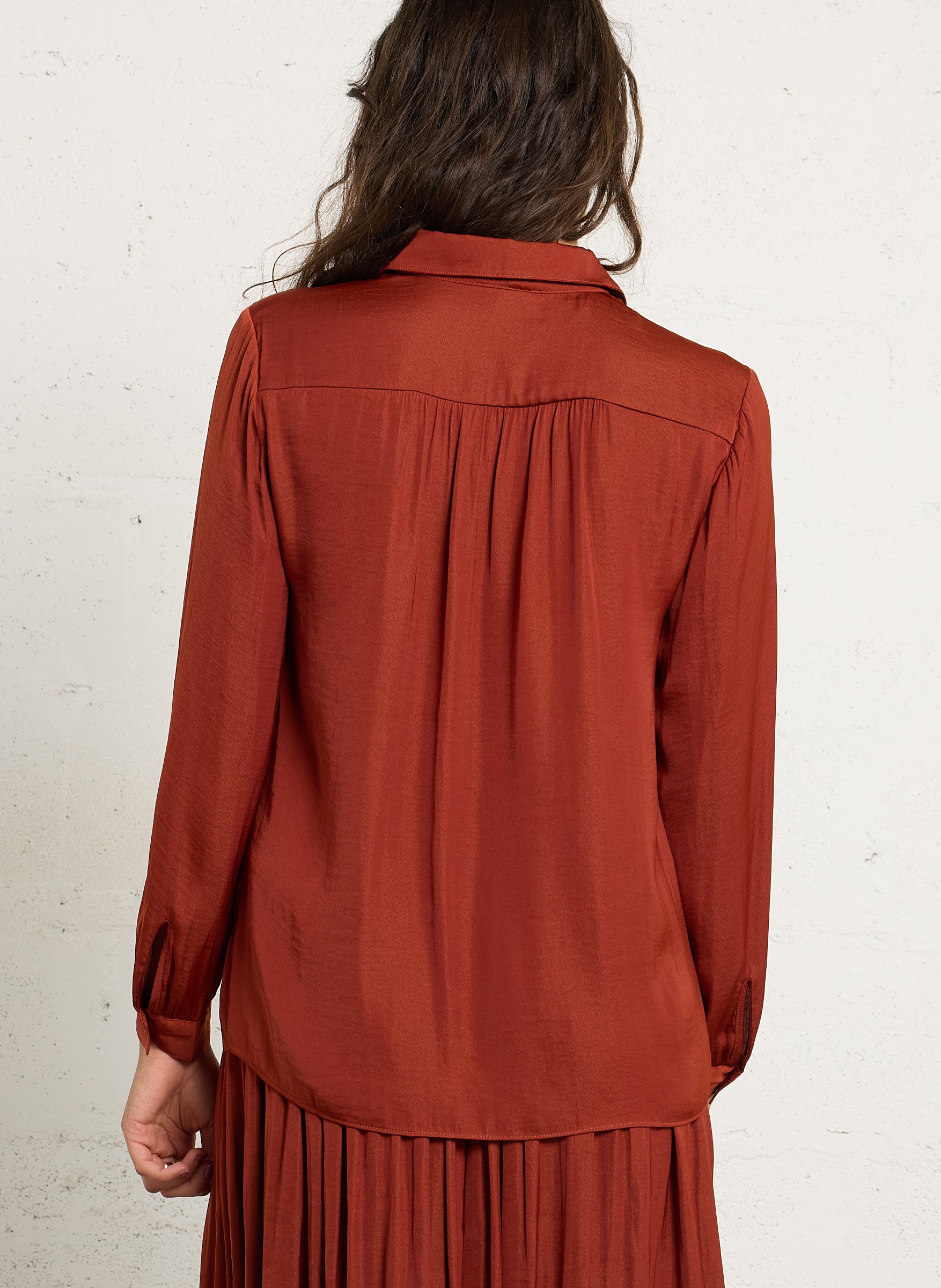 Fluid satin button-up shirt MAISON 123 Red