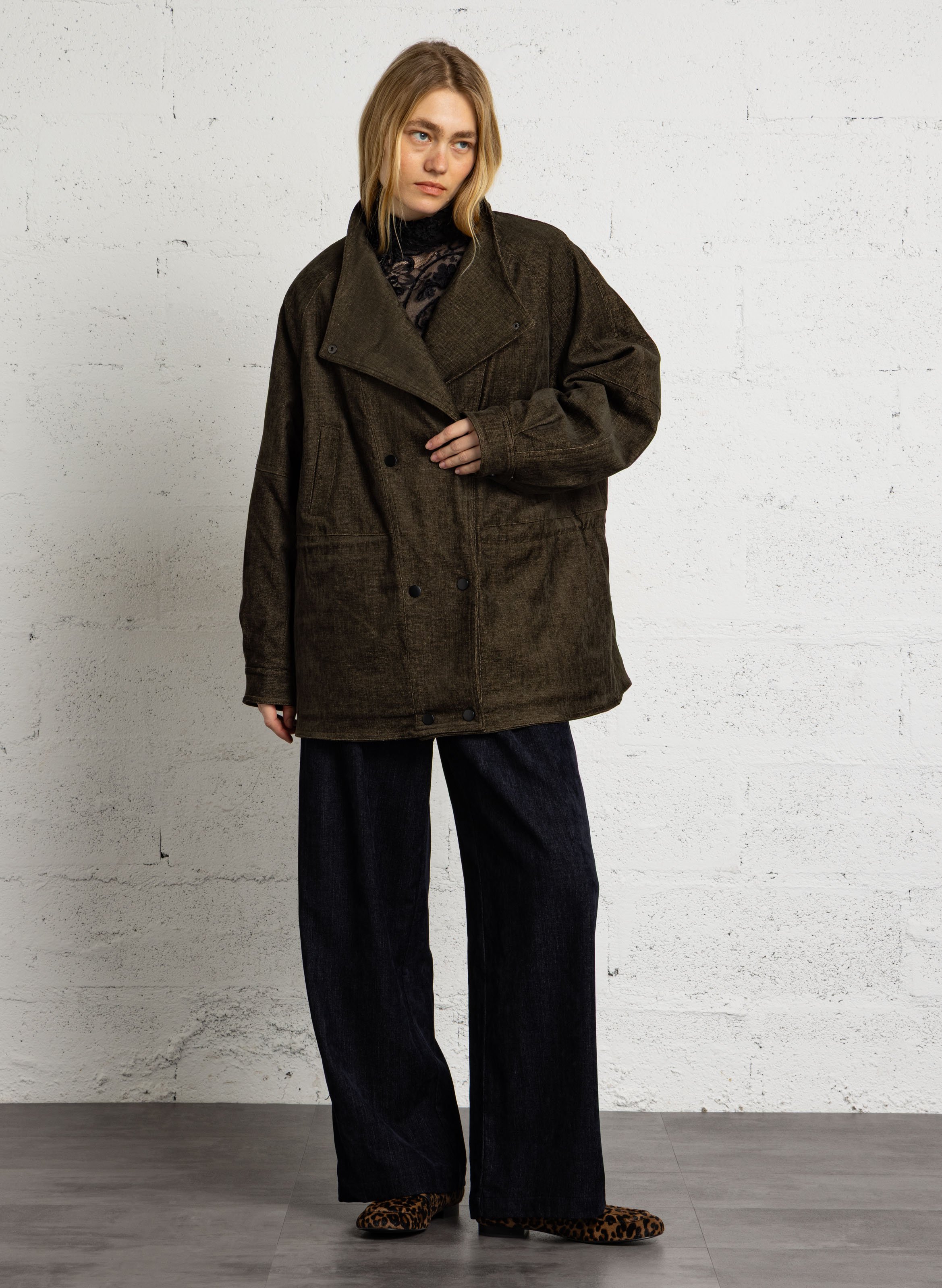 Weiter, einfarbiger Blouson mit Knöpfen SEE U SOON Khaki