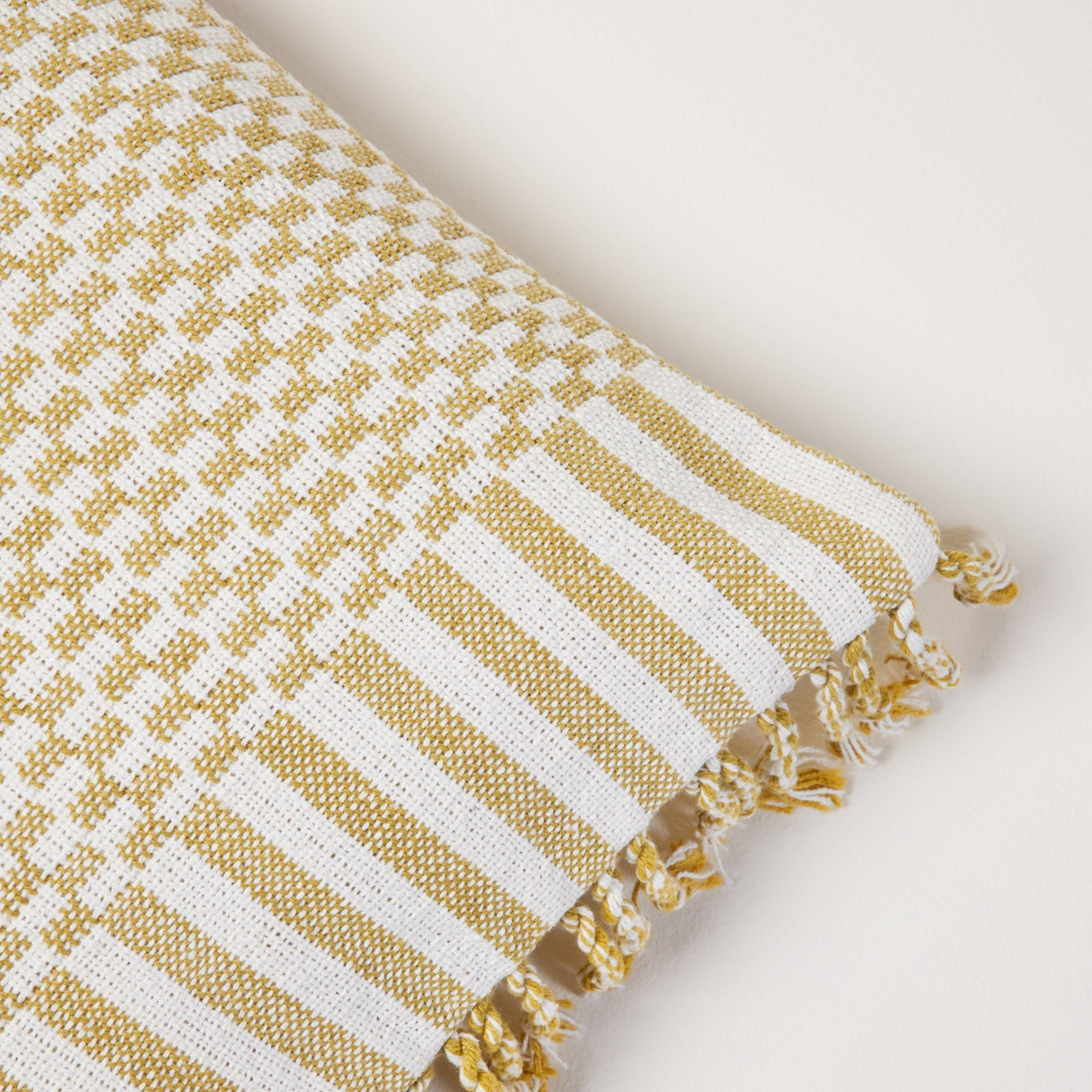 Cushion cover MADURA Yellow