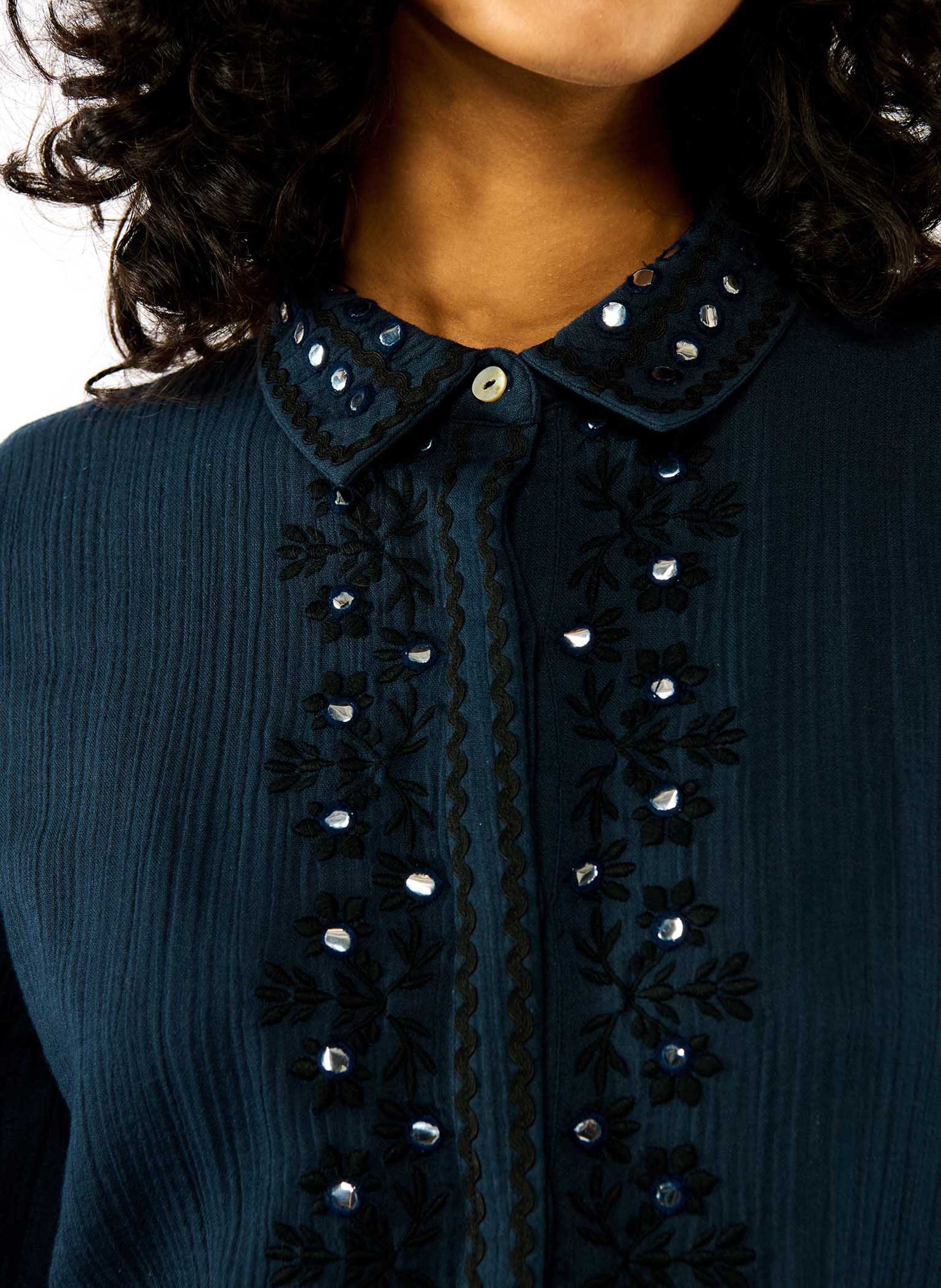 Cotton shirt with classic collar WILD Blue