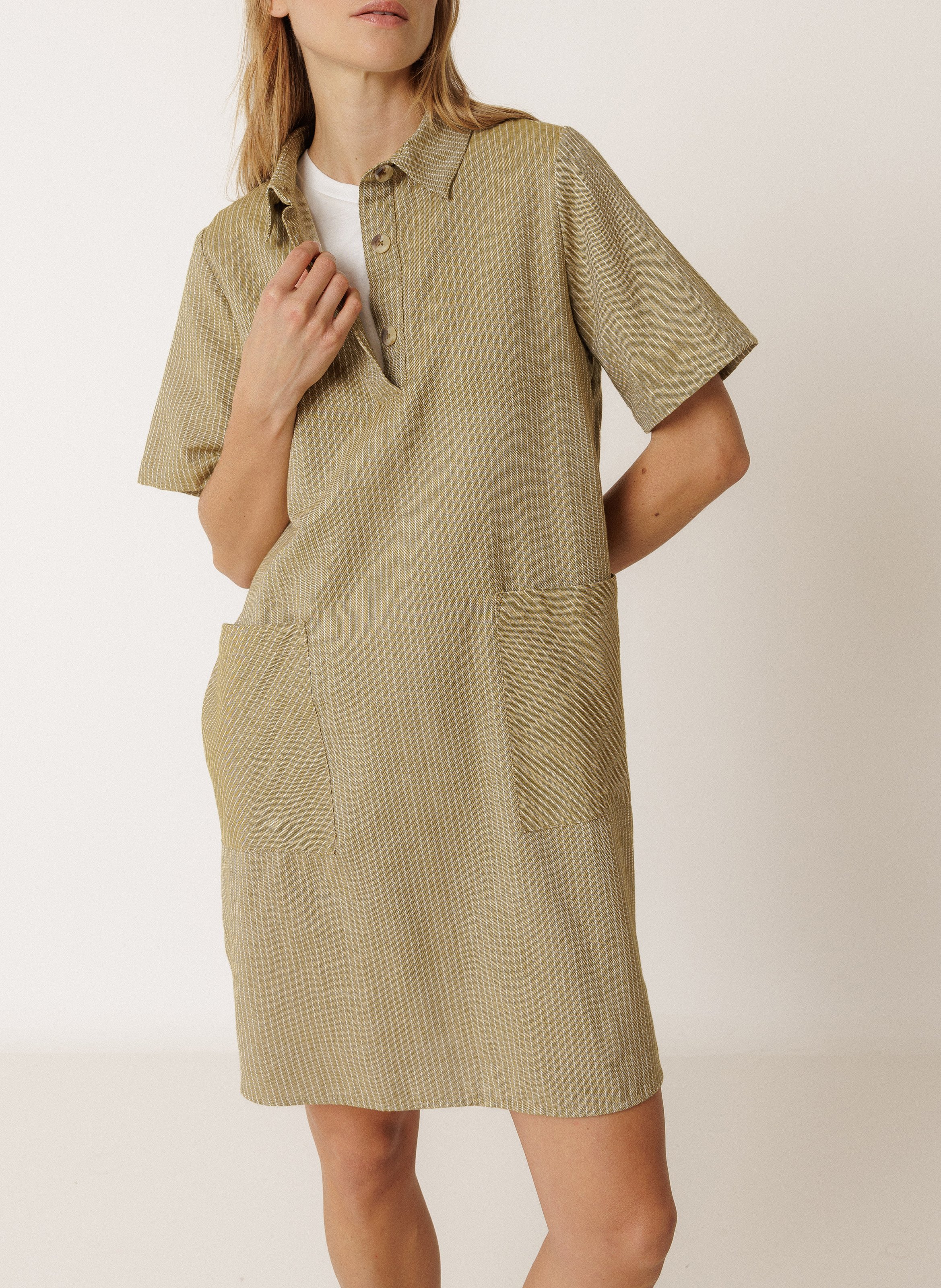 Kurzes Polokleid aus Bio-Baumwolle INDI & COLD Khaki