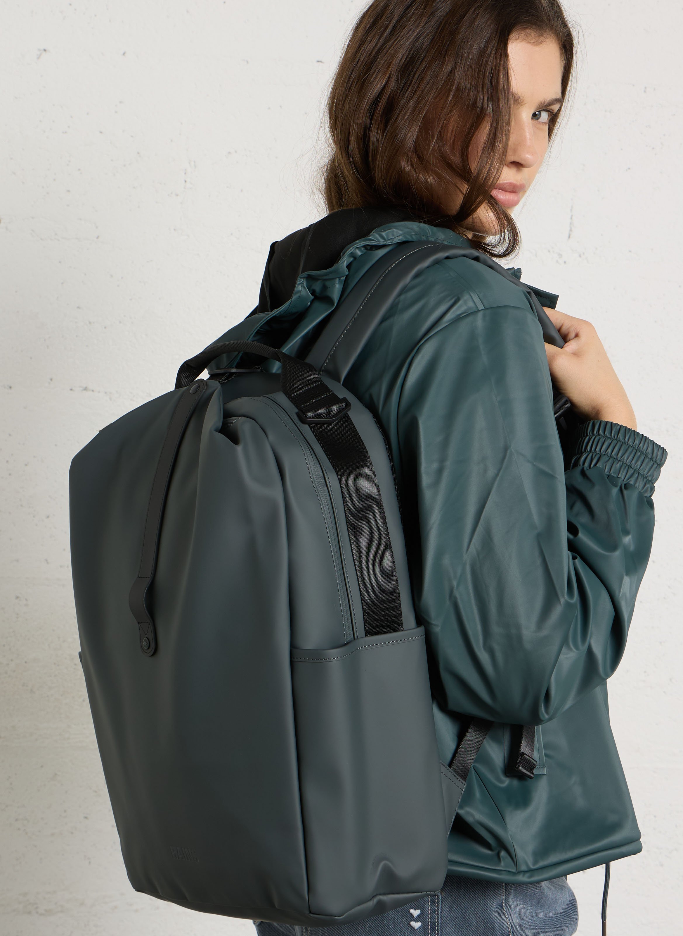Einfarbiger Rucksack RAINS Grau