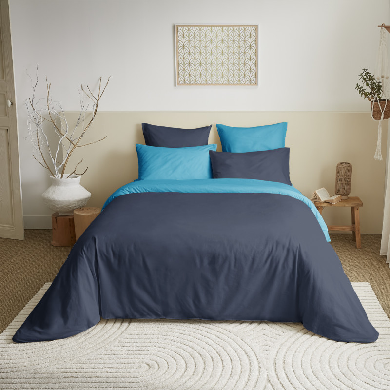 Complete 6-piece navy/turquoise reversible duvet cover set for 180 x 200 cm "king size" bed. COTON PUR Blue