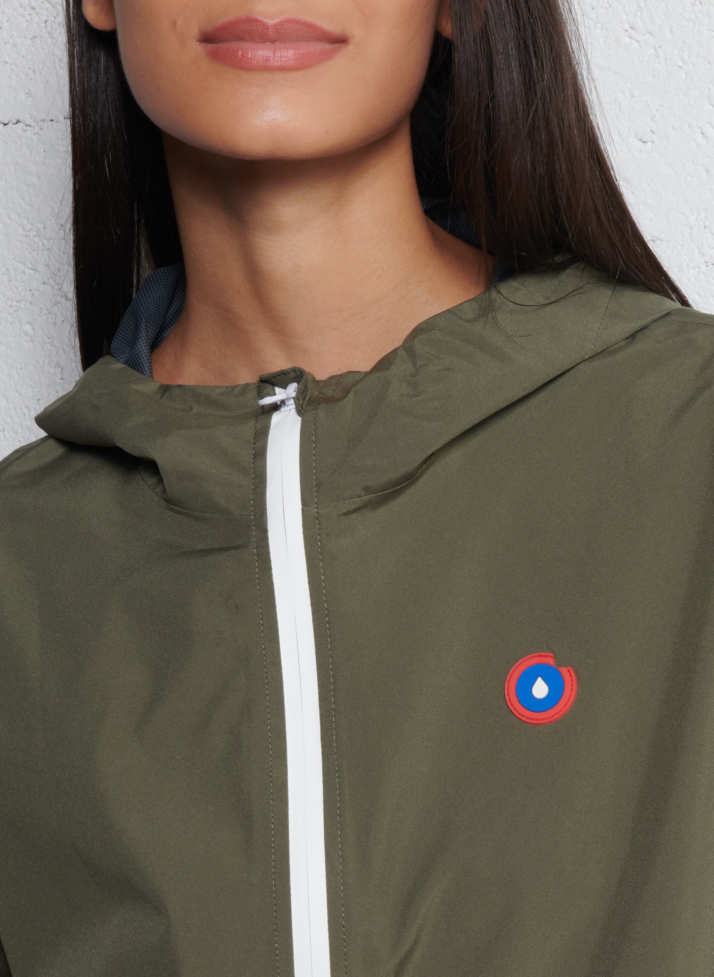 Cropped waterproof coat with hood FLOTTE Green