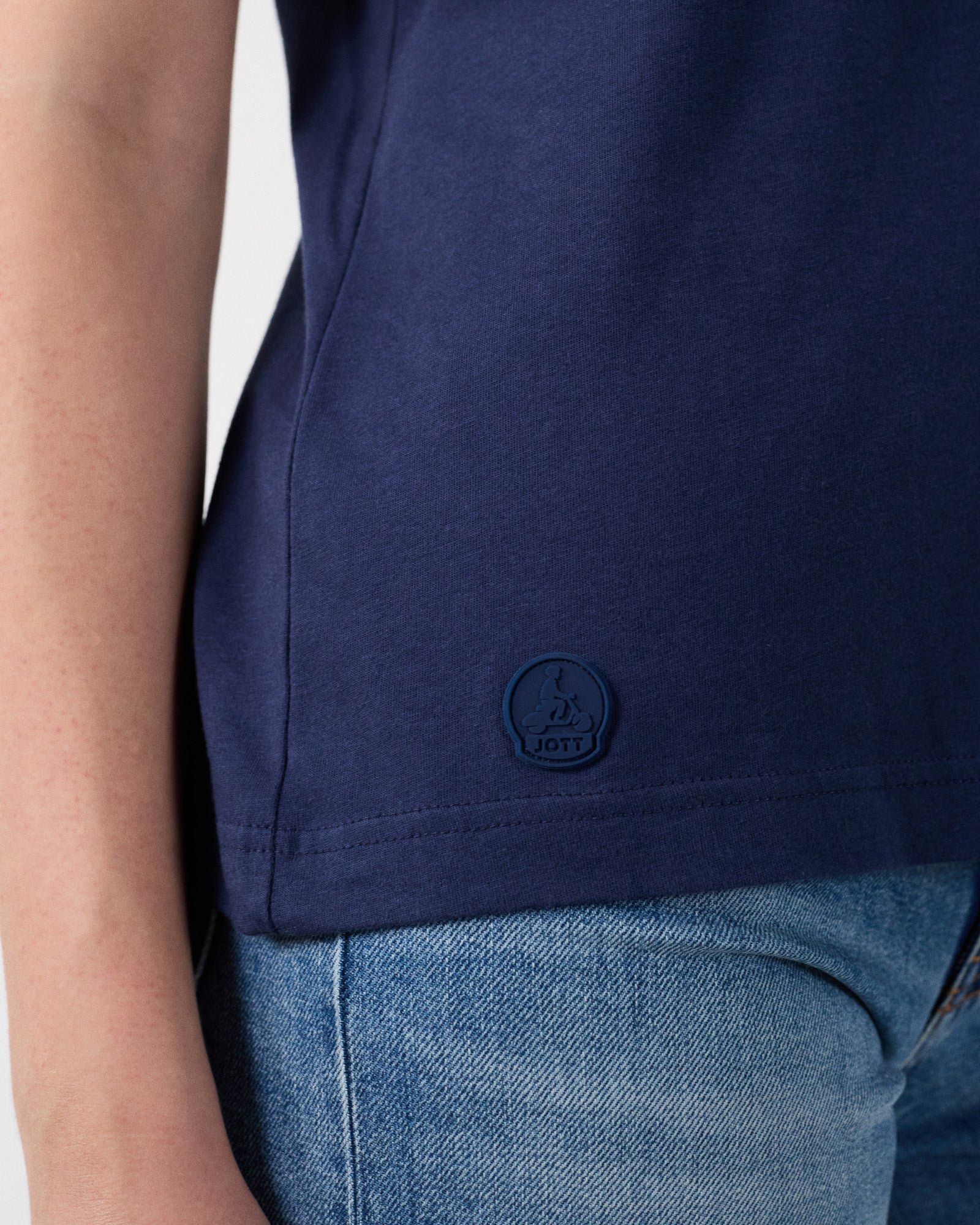 V-neck soft t-shirt JOTT Blue