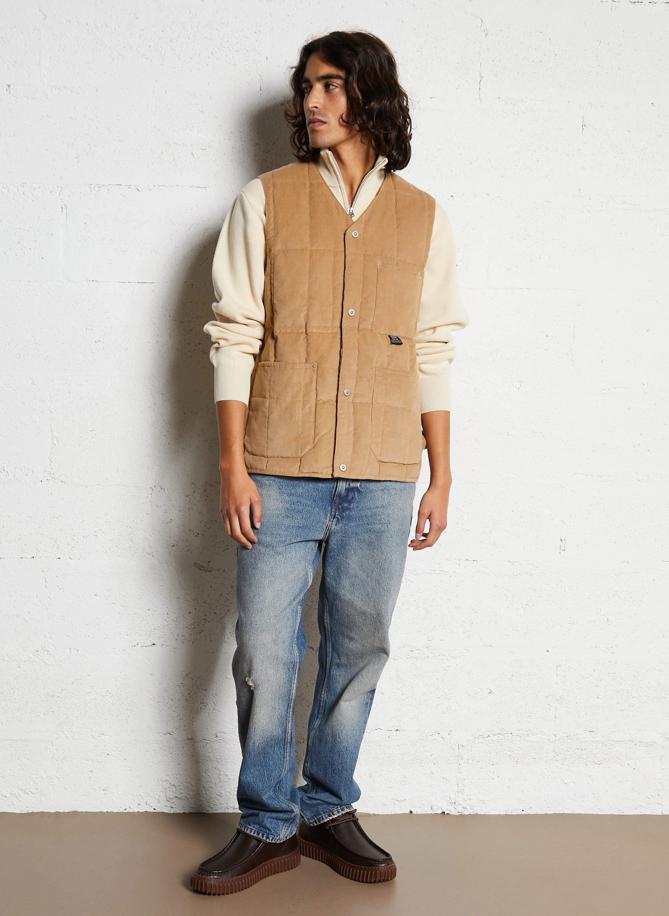 Quilted velvet sleeveless jacket TAION Beige