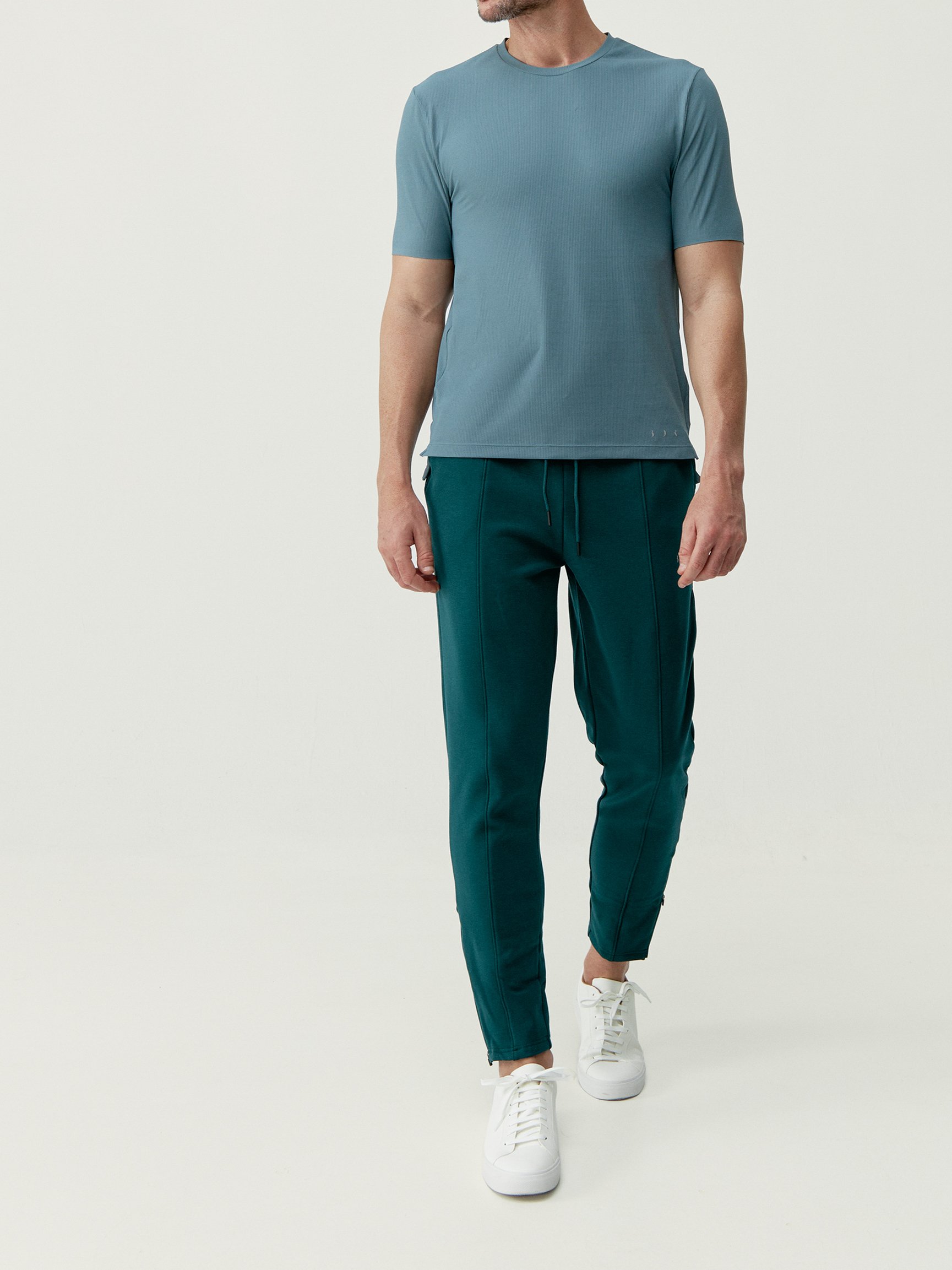 T-shirt sport NADYM BORN LIVING YOGA Grey